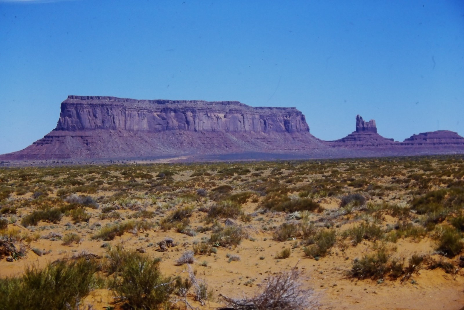 c1970\'s 35mm Slide, Monument Valley Arizona Desert Landscape Buttes American c1970\'s 35mm Slide, Monument Valley Arizona Desert Landscape Buttes American