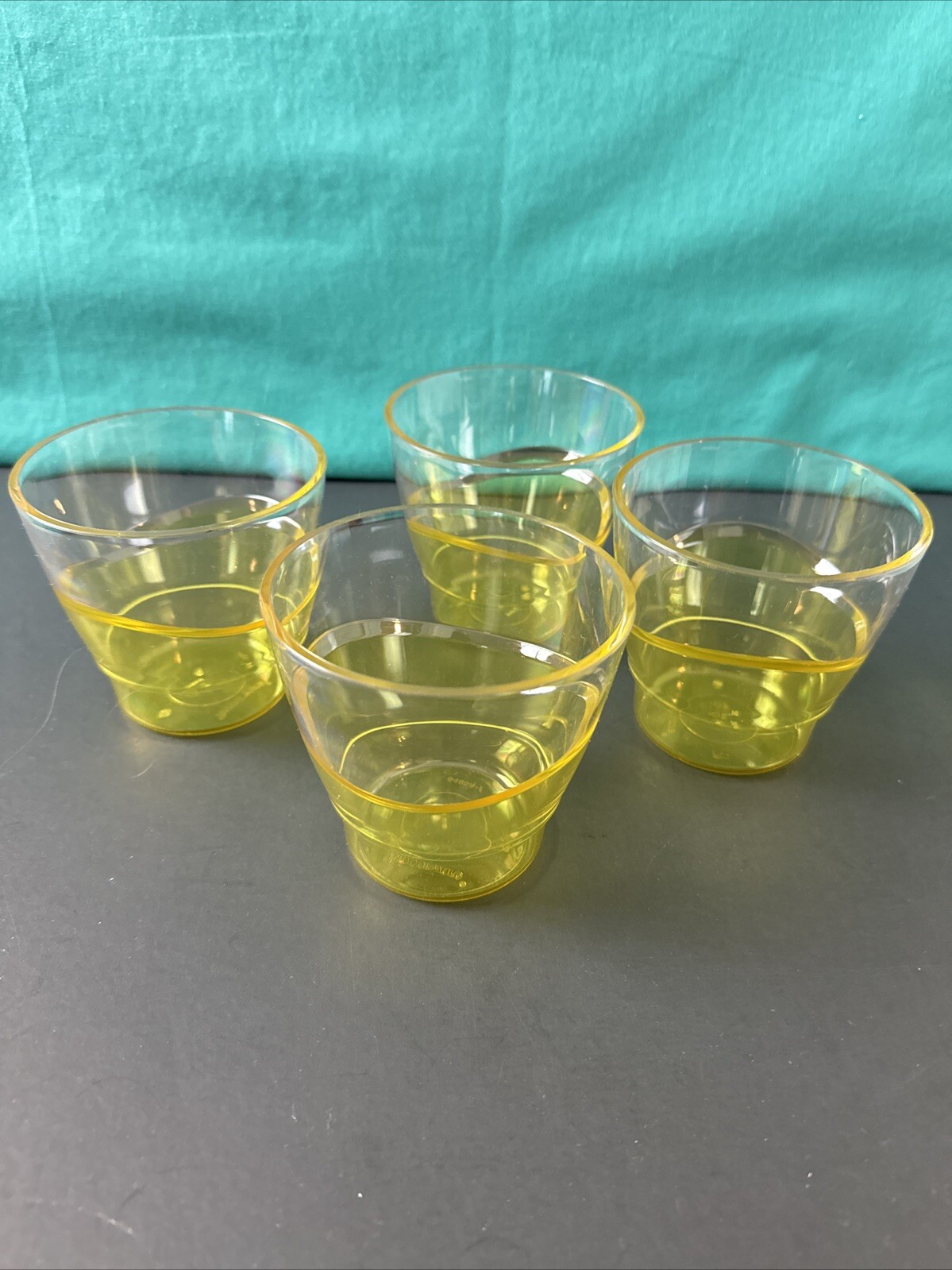 Tupperware Sheerly Elegant Low Tumblers 290ml / 9oz Acrylic Yellow Low Ball