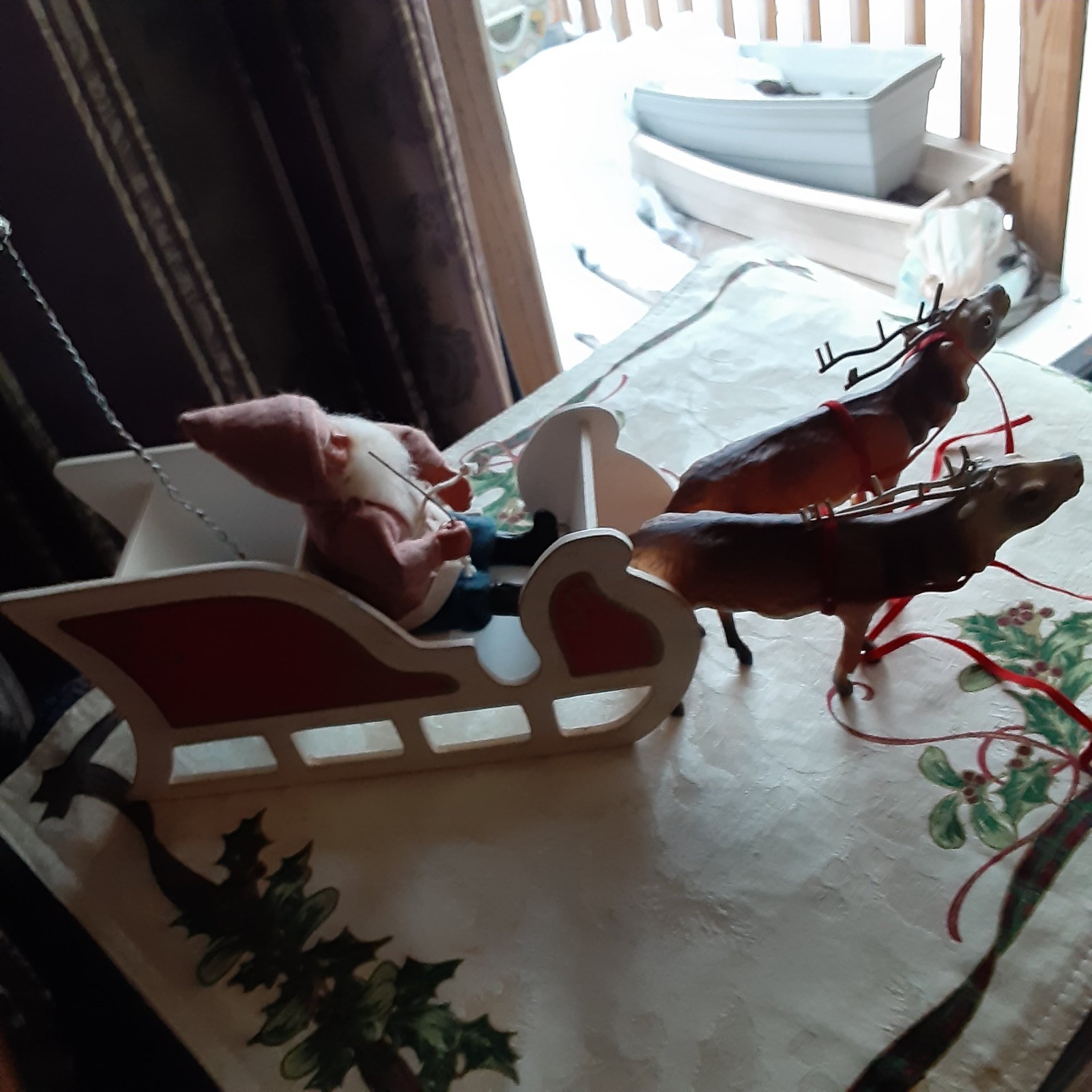 VINTAG GERMAN- LIKE SANTA & SLEIGH, & REINDEER WITH GLASS-EYES Needs work VINTAG GERMAN- LIKE SANTA & SLEIGH, & REINDEER WITH GLASS-EYES Needs work