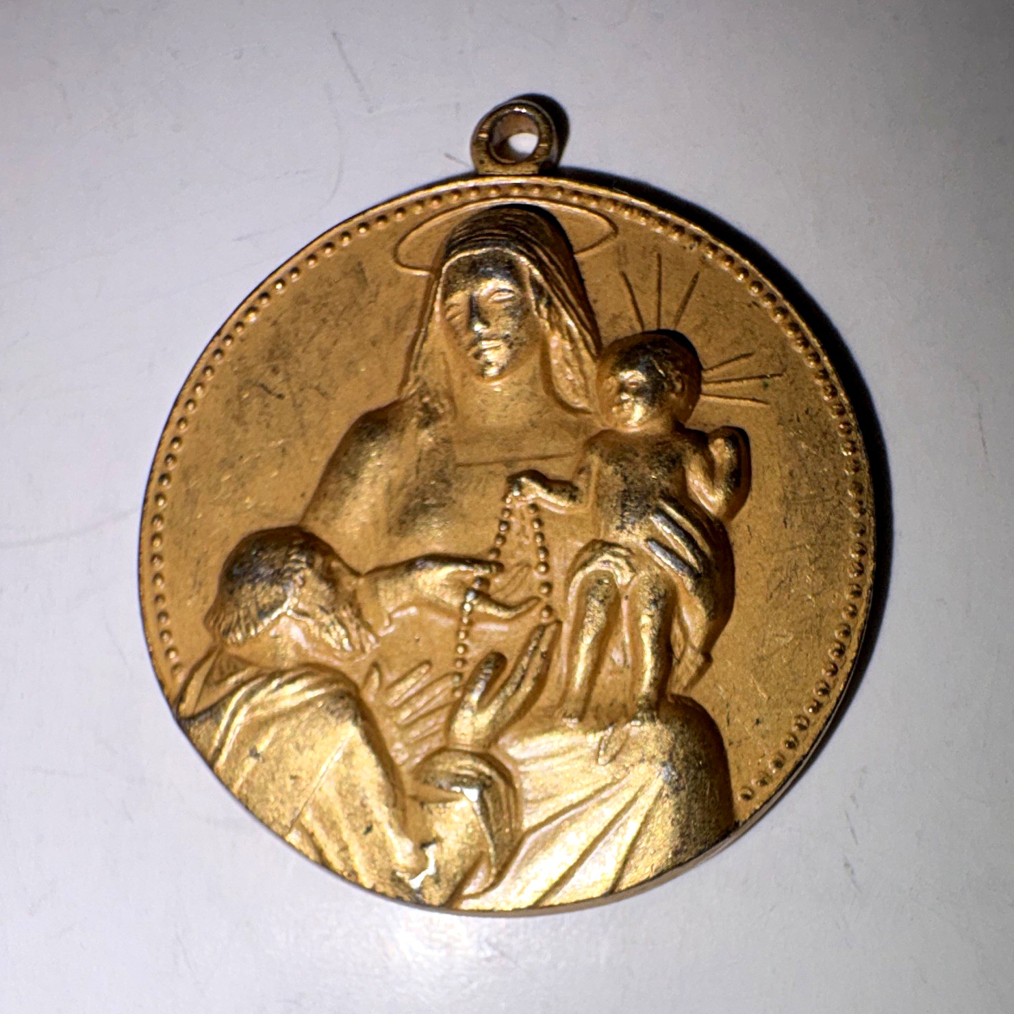 Christian Medal Pendant Regina Sacratissimi Rosarii Ora Pro Nobis Christian Medal Pendant Regina Sacratissimi Rosarii Ora Pro Nobis