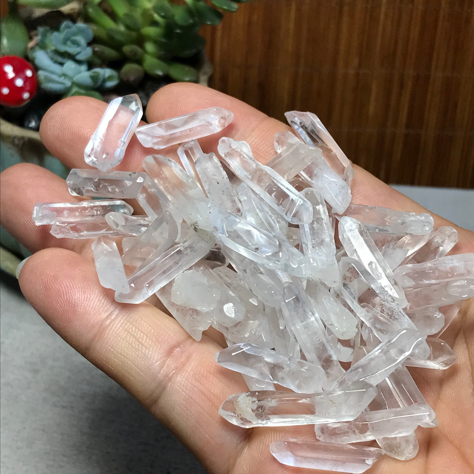 62Pcs Natural clear white quartz Crystal gemstone Specimen 83g A6908