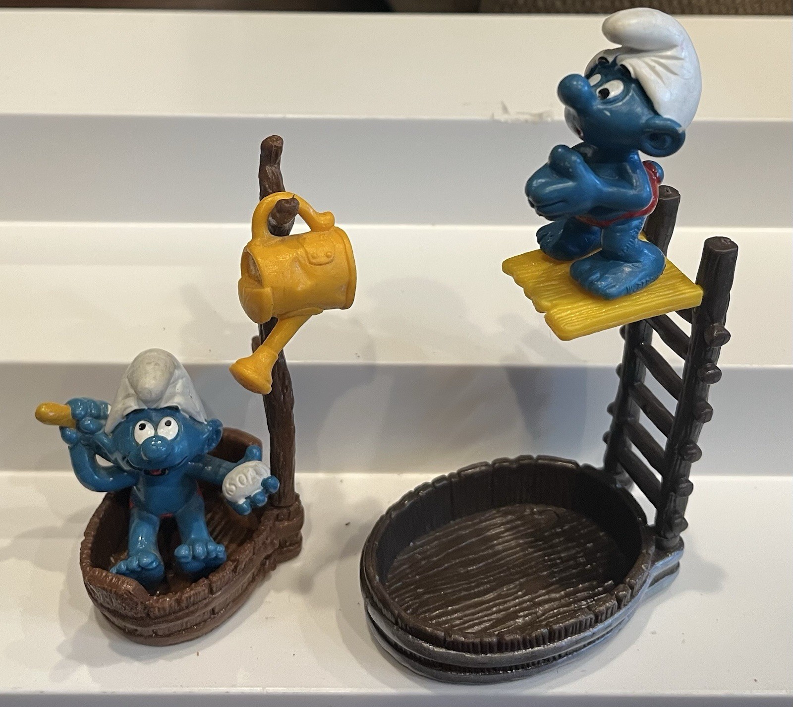 2 SUPER SMURFS Bath Tub & High Dive PVC Figure Hong Kong 80\'s Vintage Toys Doll