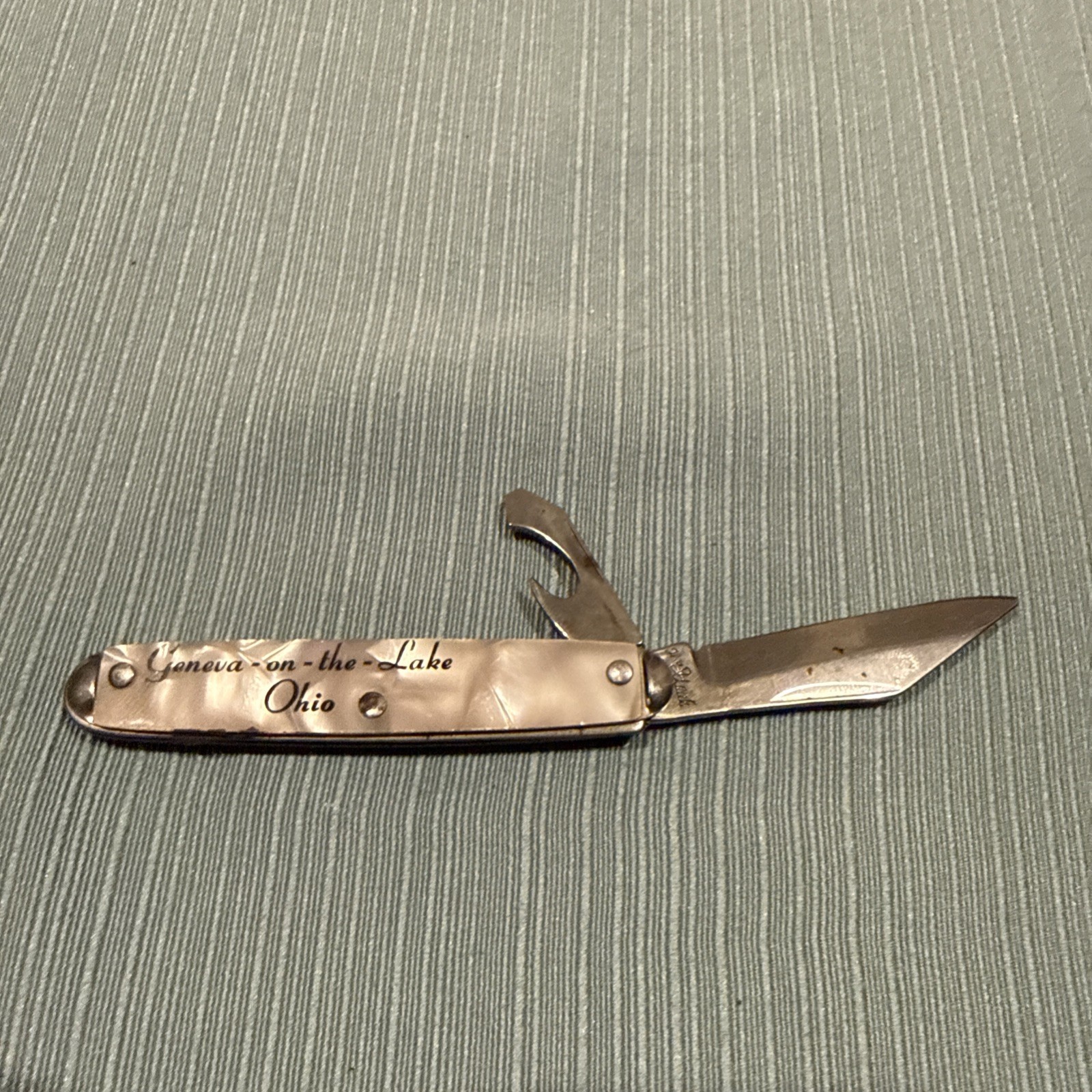 Vintage Geneva On The Lake Ohio Pocket Knife Bottle Opener. USA Blade