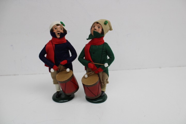 BYERS\' CHOICE LTD THE CAROLERS 10\