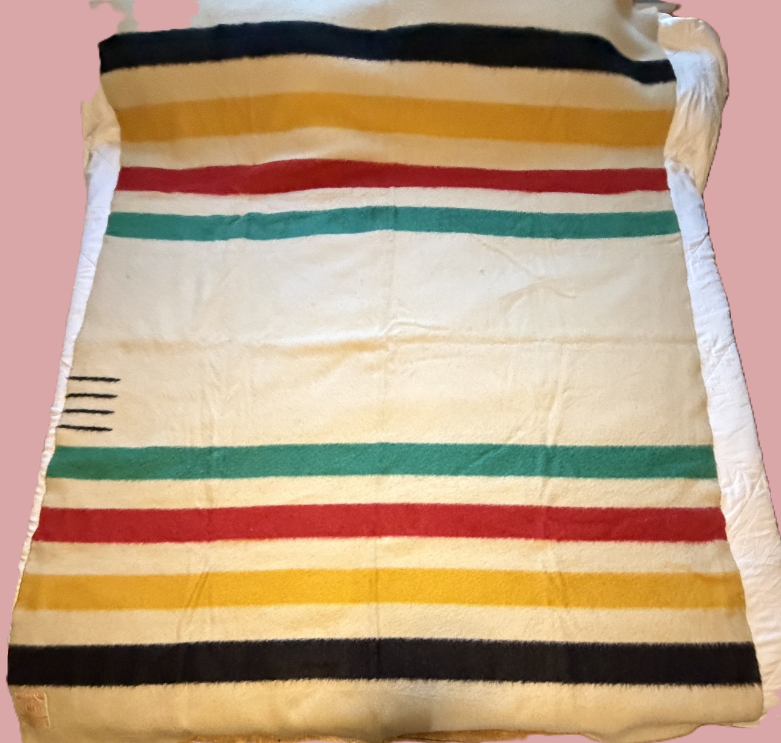Vtg. 1934-1940 Hudson's Bay Company 4 point 100% wool blanket w/ label 