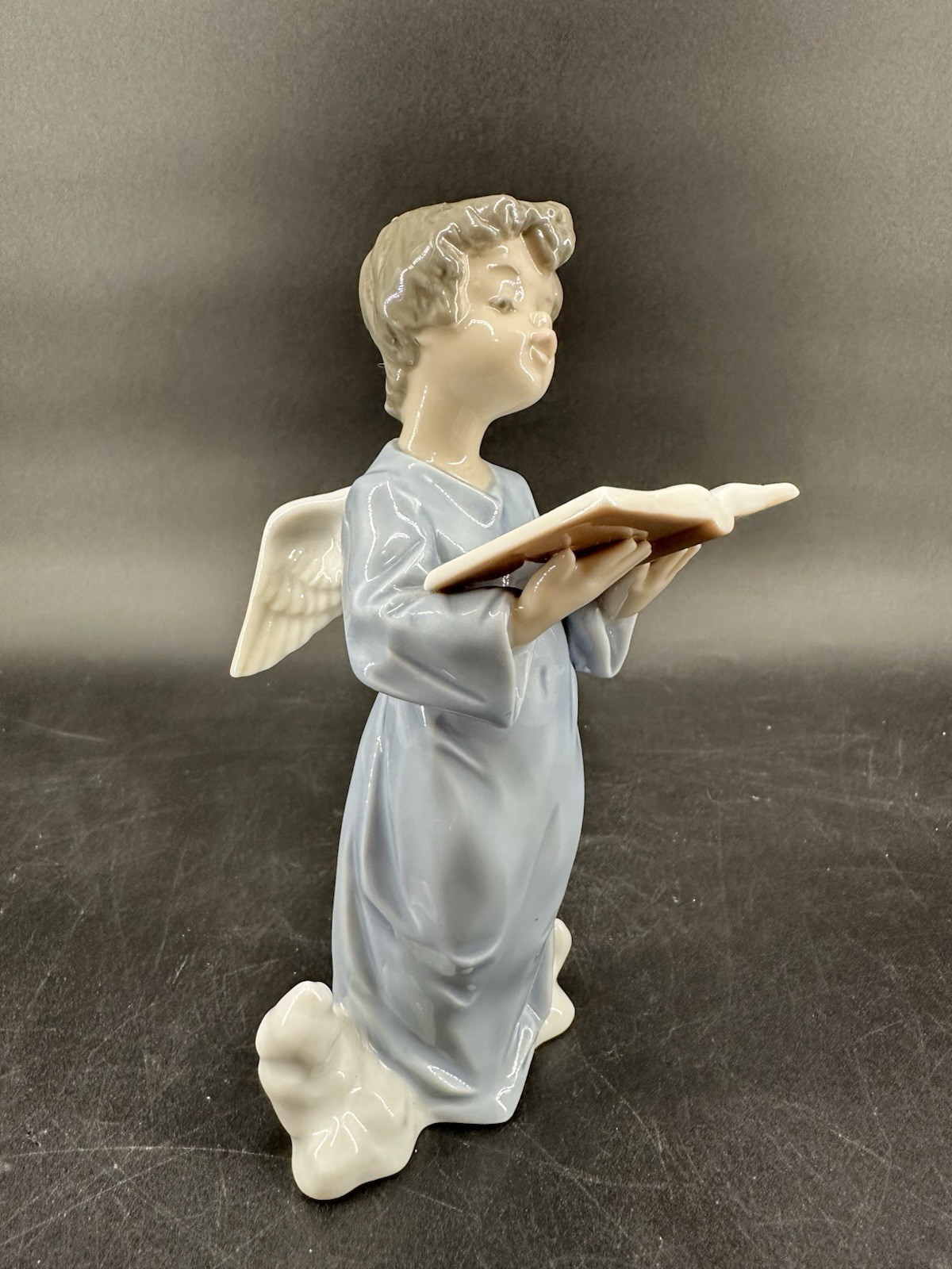 Lladro Porcelain Figurine \