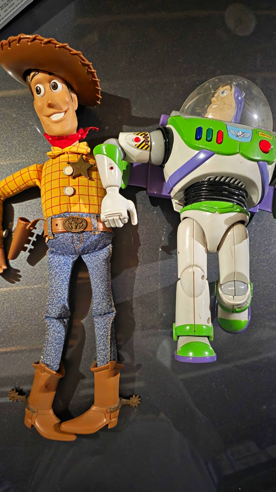 Vintage 1995 Thinkway Toy Story Woody & Buzz Lightyear Talking Figures