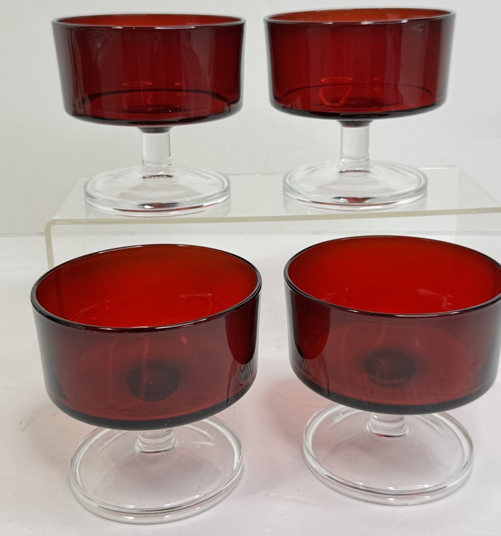 Luminarc France Ruby Red Champagne Cocktail Sherbet Glasses Set Of 4