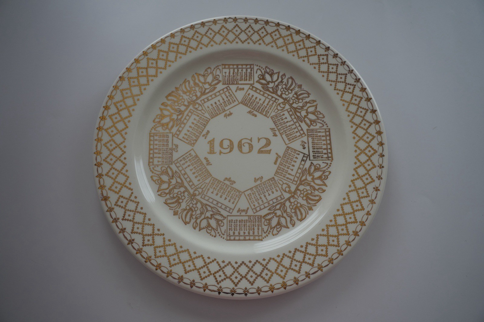 Vintage 1962 Gold Plated  Calender Plate
