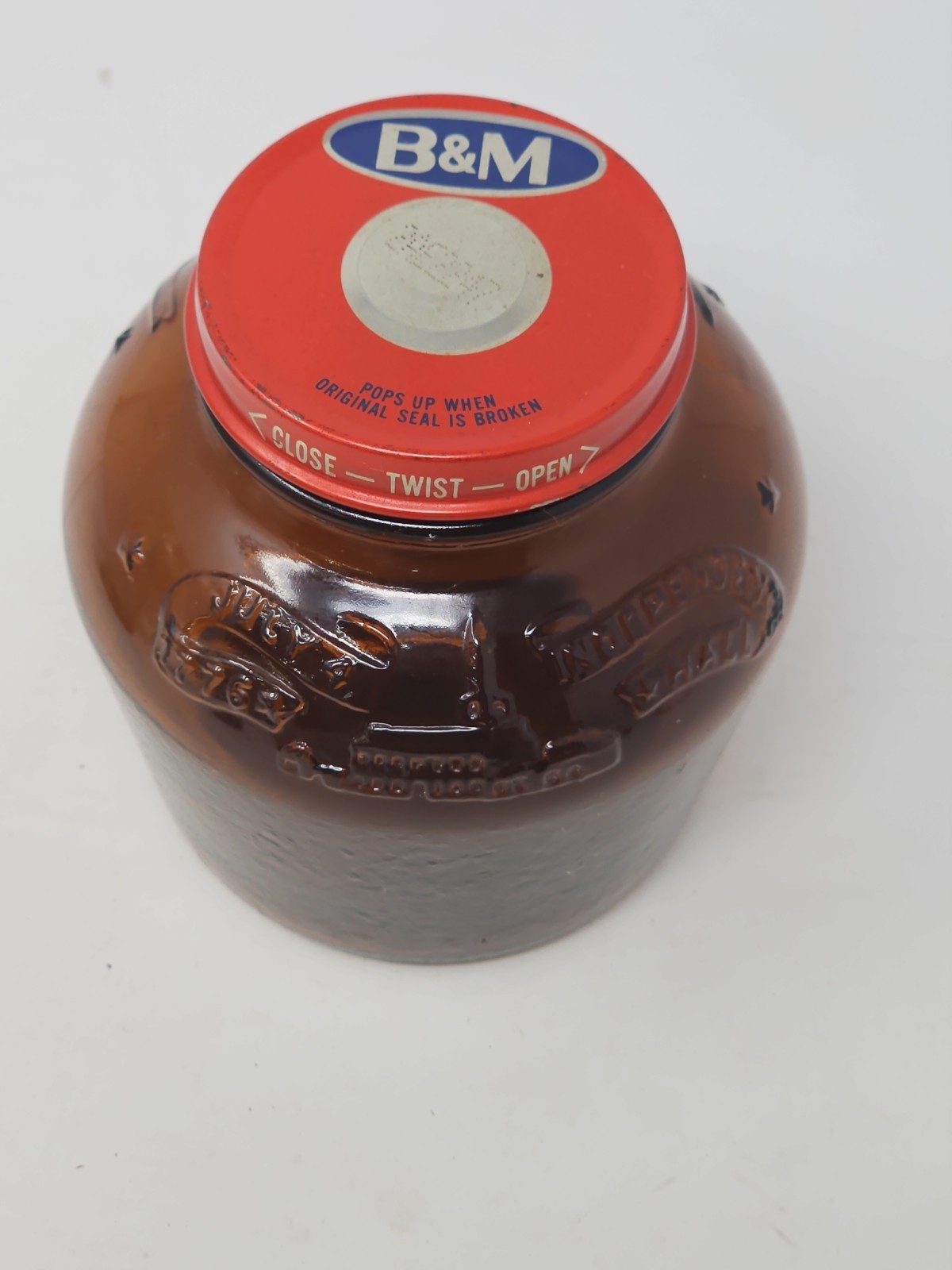 Vintage B&M Baked Beans Amber Glass Jar Embossed Colonial Scene Storage Jar B12 Vintage B&M Baked Beans Amber Glass Jar Embossed Colonial Scene Storage Jar B12