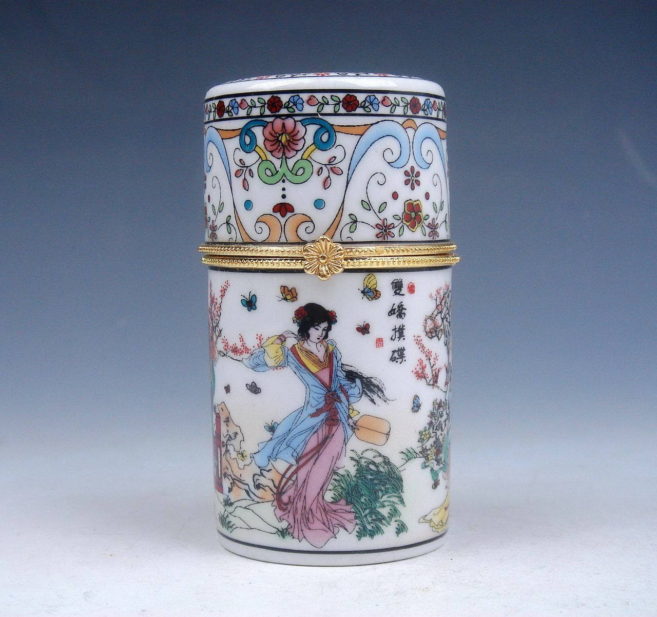 Famille-Rose Palace Lady Butterfly Painted Porcelain Toothpick Holder #071421B3