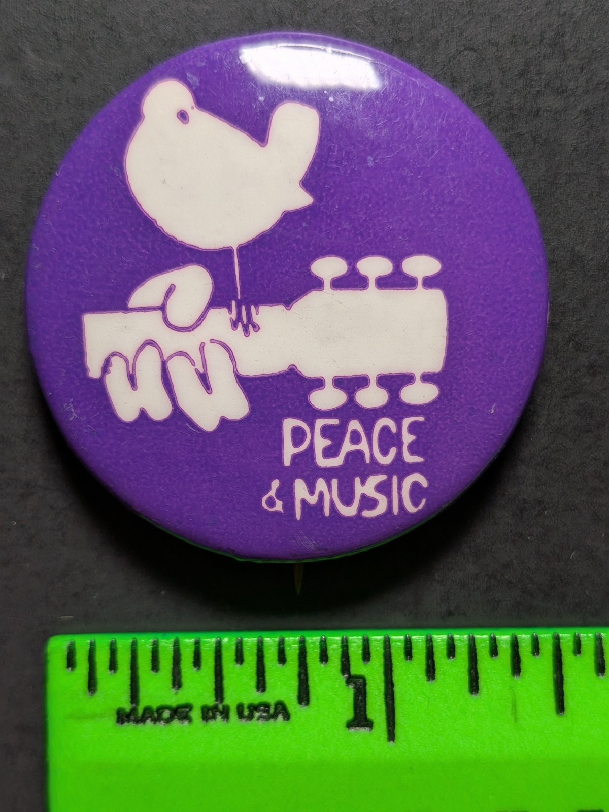 Vintage 1969? Woodstock Music Festival Pinback Pin