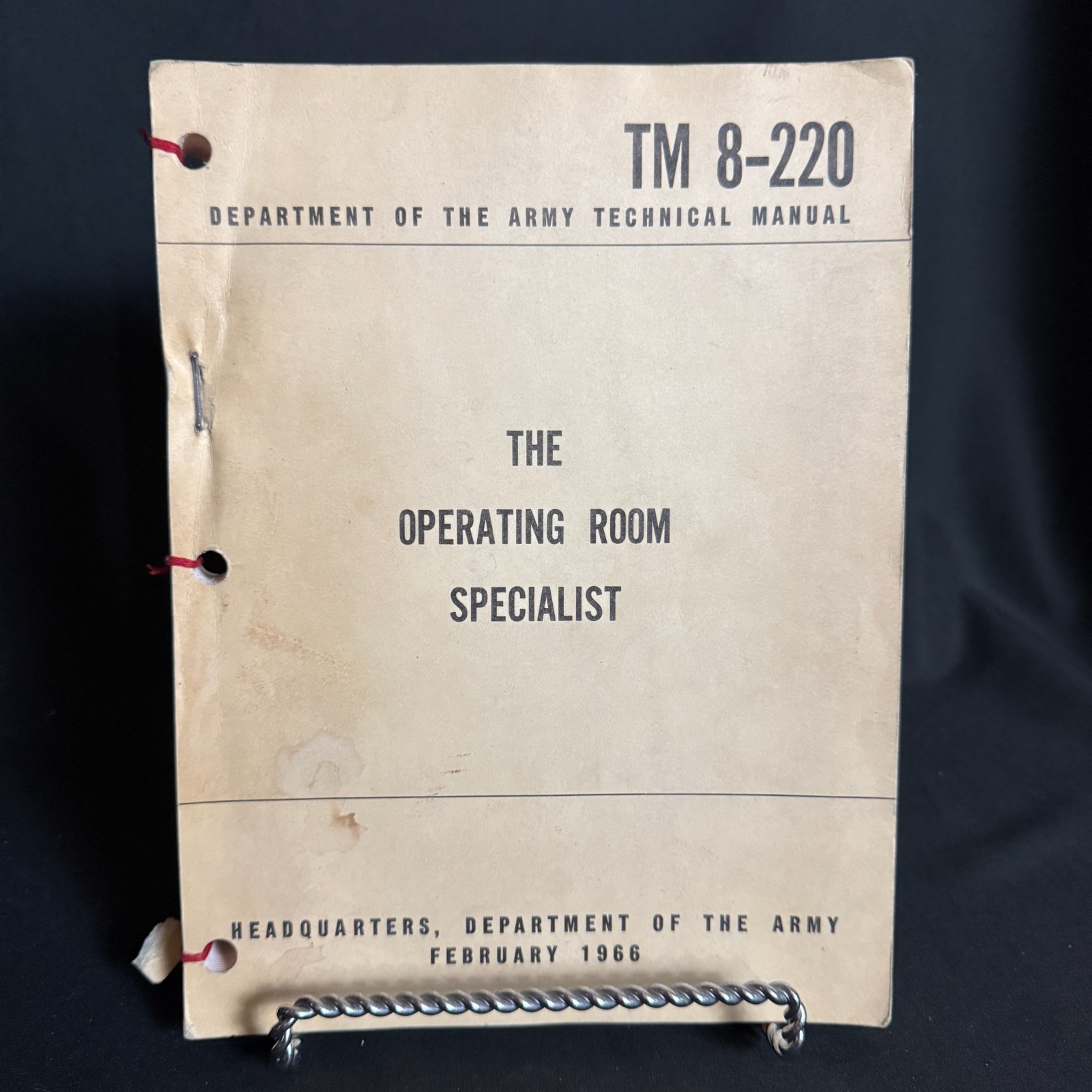 1966 US Army TM 8-220 Operating Room Specialist Surgical Medical Manual Illustra