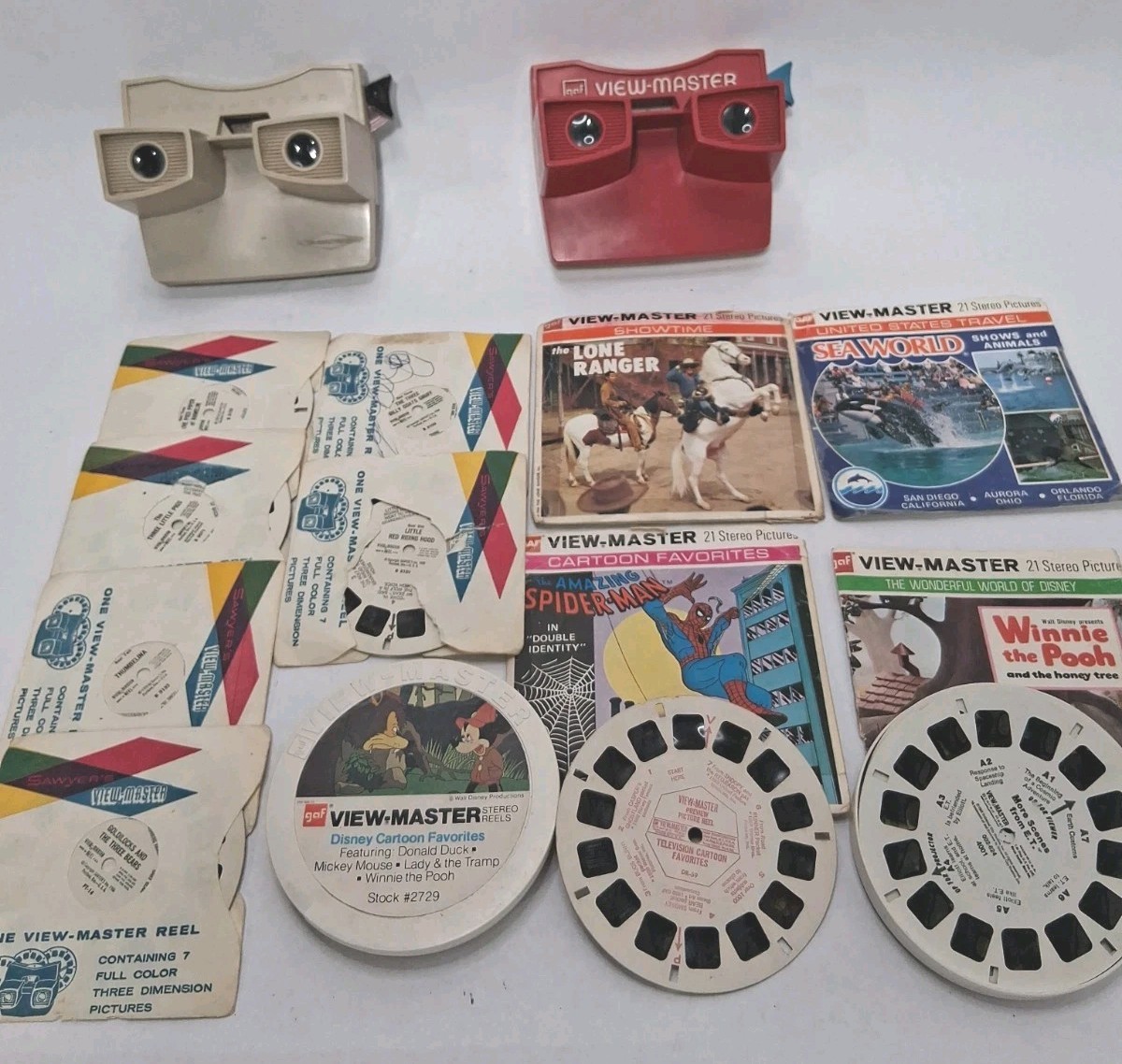 VINTAGE VIEW MASTER LOT, SAWYERS, GAF, SLIDES DISNEY E.T. POOH SPIDER MAN ECT...