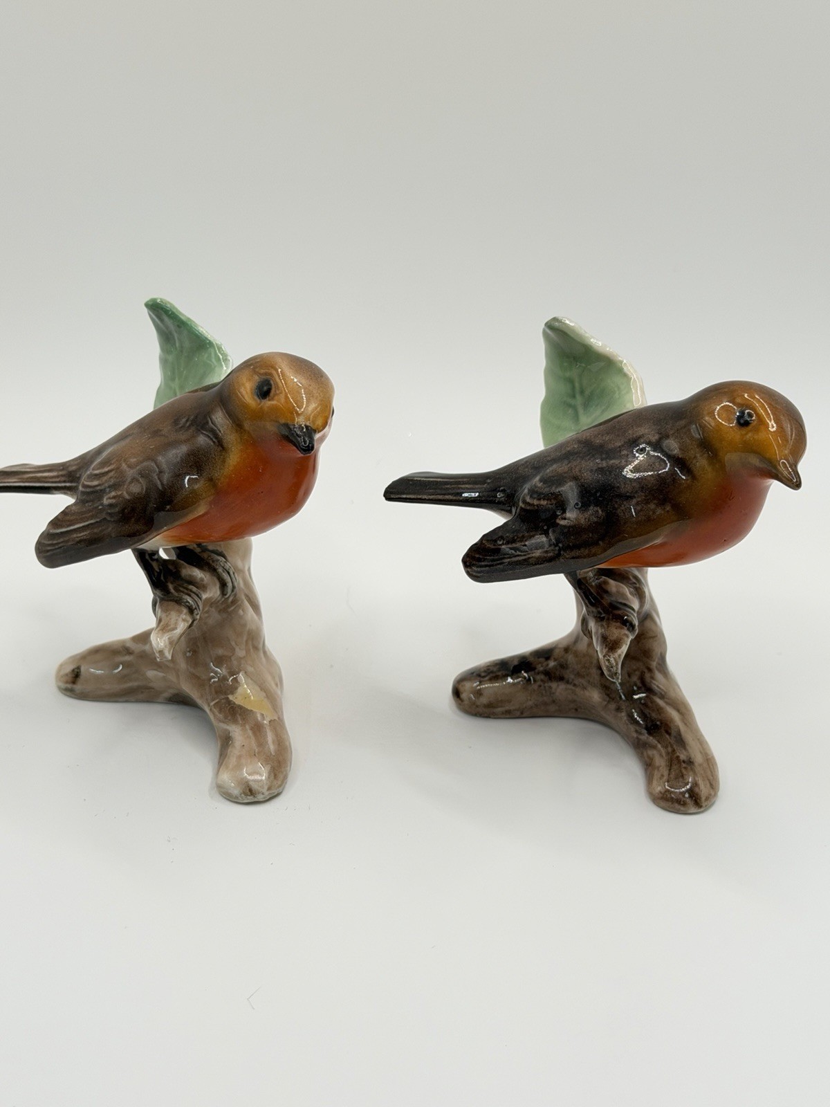 Vintage Goebel Robin Bird Figurine W Germany Porcelain Rotkehlchen w/ Orig Label