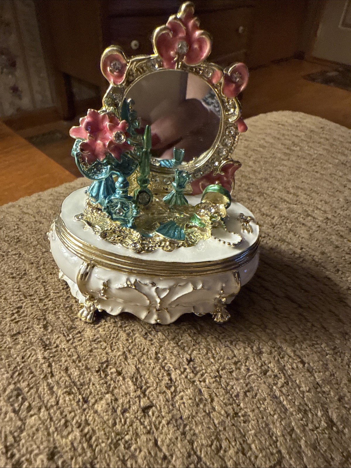 Adorable White Vanity Table Trinket Box With Mirror With Decorative Items On Top