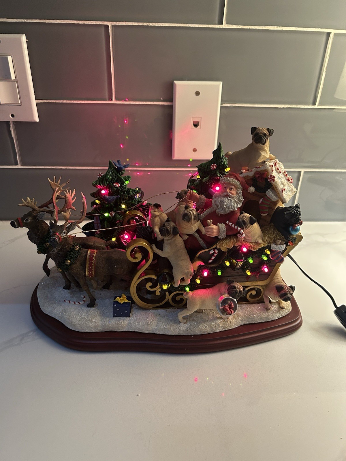 Rare Danbury Mint Pug Sleigh Lighted Christmas Santa 4 Sided with Box
