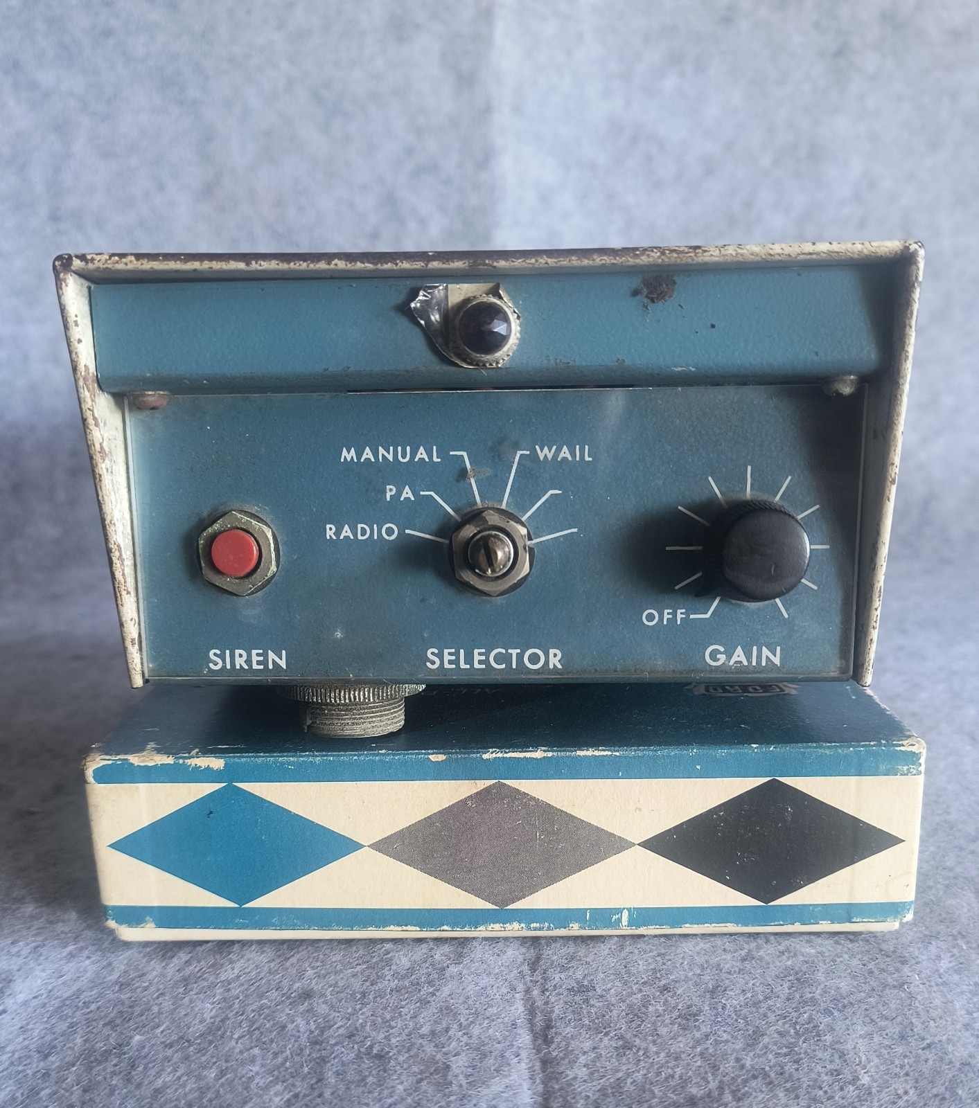 FEDERAL SIGNAL PA20 Controller