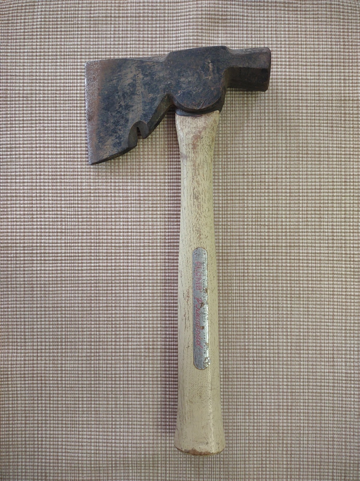 Vintage PLUMB Permbond Half Hatchet/Carpenters Axe Original Handle 