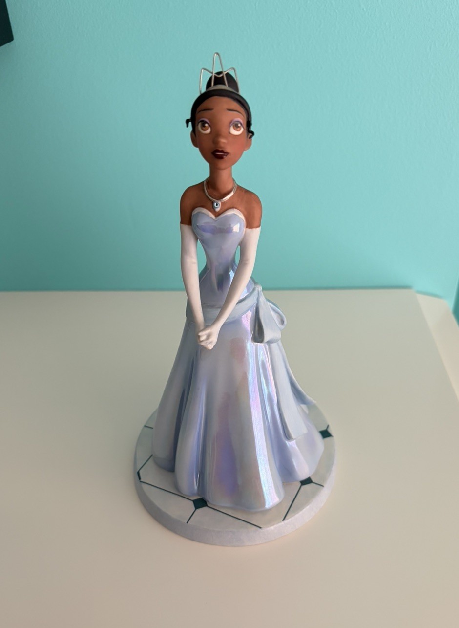 WDCC Disney Princess Frog Tiana ‘Wishing On The Evening Star’ Ceramic Figure COA WDCC Disney Princess Frog Tiana ‘Wishing On The Evening Star’ Ceramic Figure COA
