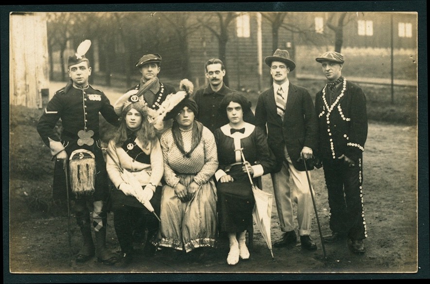 English 1920s Excellent Group PHOTO Cross Dressing 3 TRANS Women + Men Outdoors
