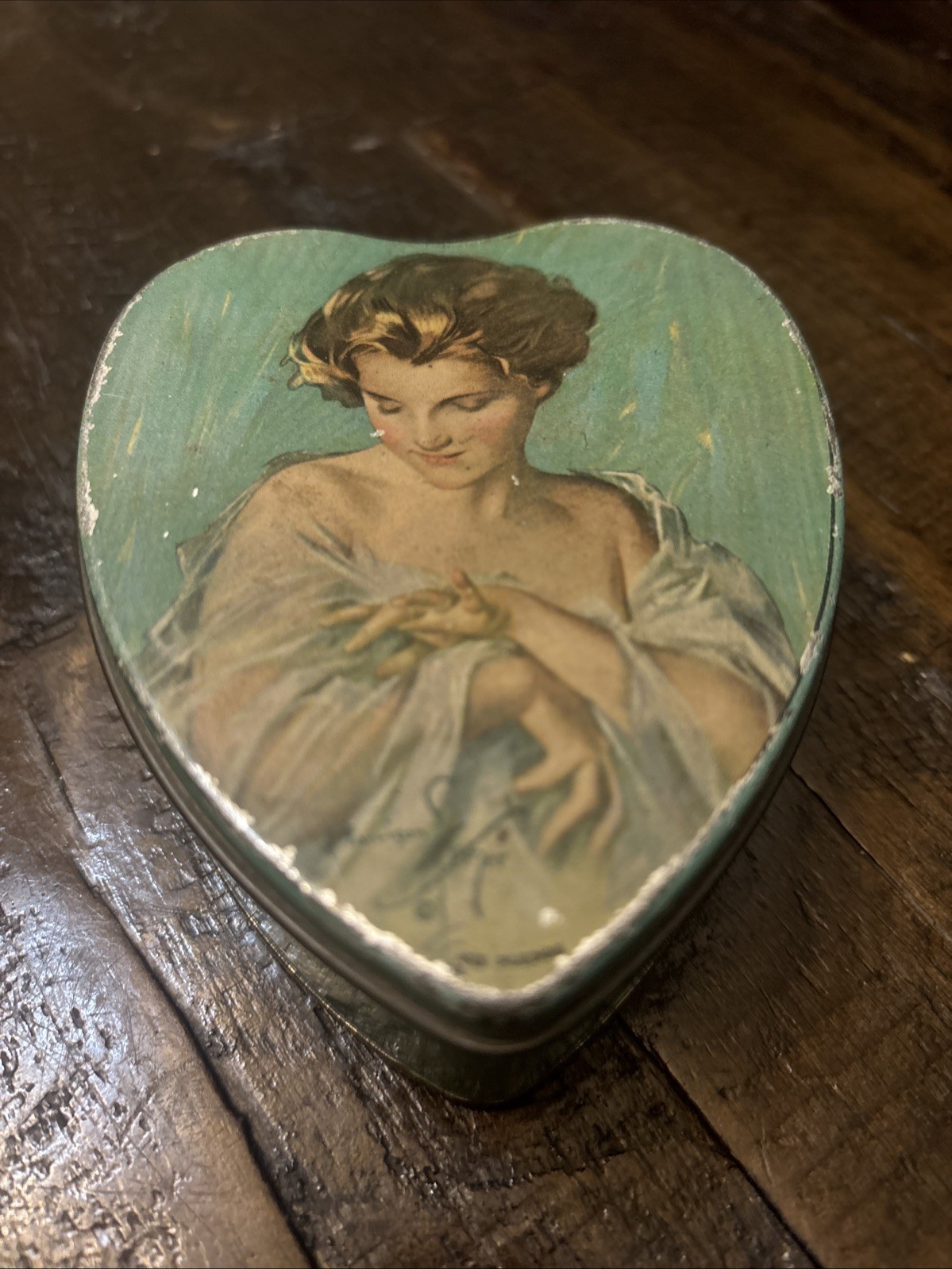 Antique 1920s TINDECO Harrison Fisher Signed Heart-Shaped Hinged Tin Box