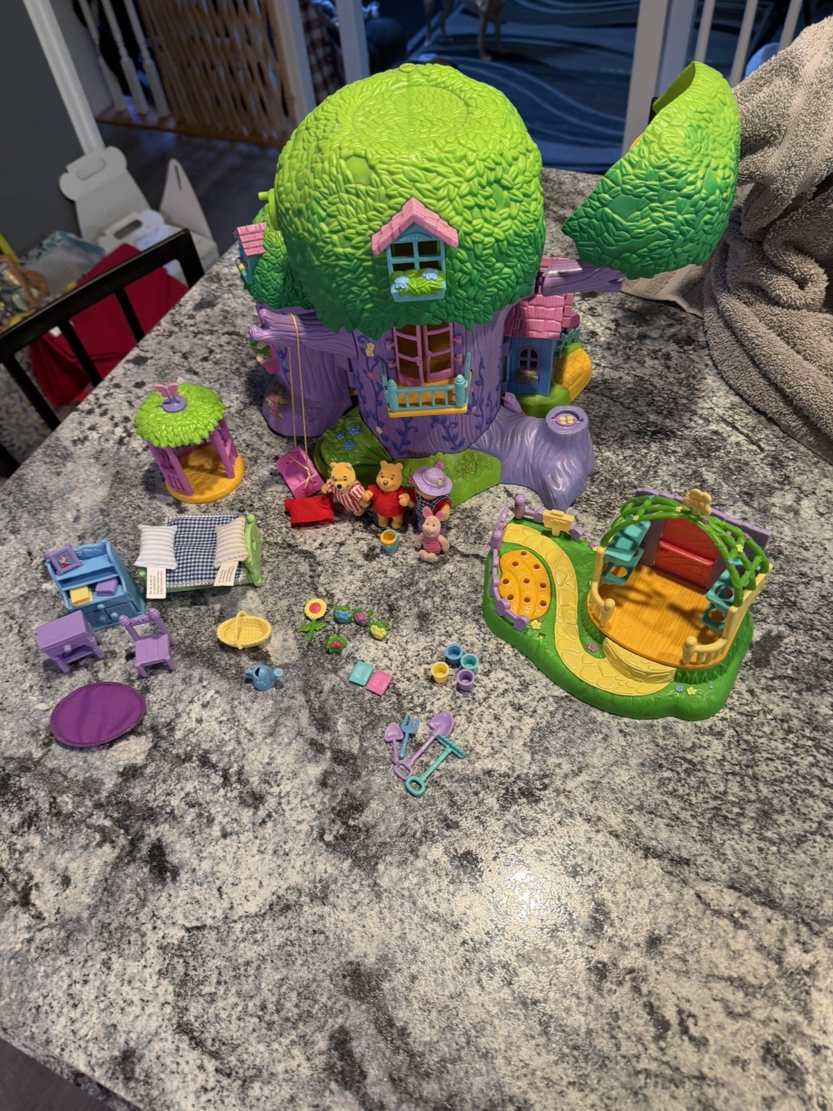 Winnie Pooh Delightful Days Treehouse w/ Extra Sets Comfy Corners Cheerful Times Winnie Pooh Delightful Days Treehouse w/ Extra Sets Comfy Corners Cheerful Times