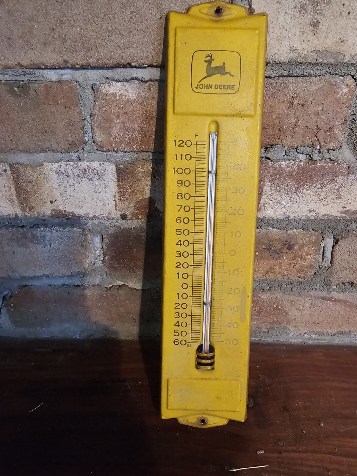 1969 JOHN DEERE METAL THERMOMETER DEALER SIGN FARM SEED FEED PIG COW (WORKS)