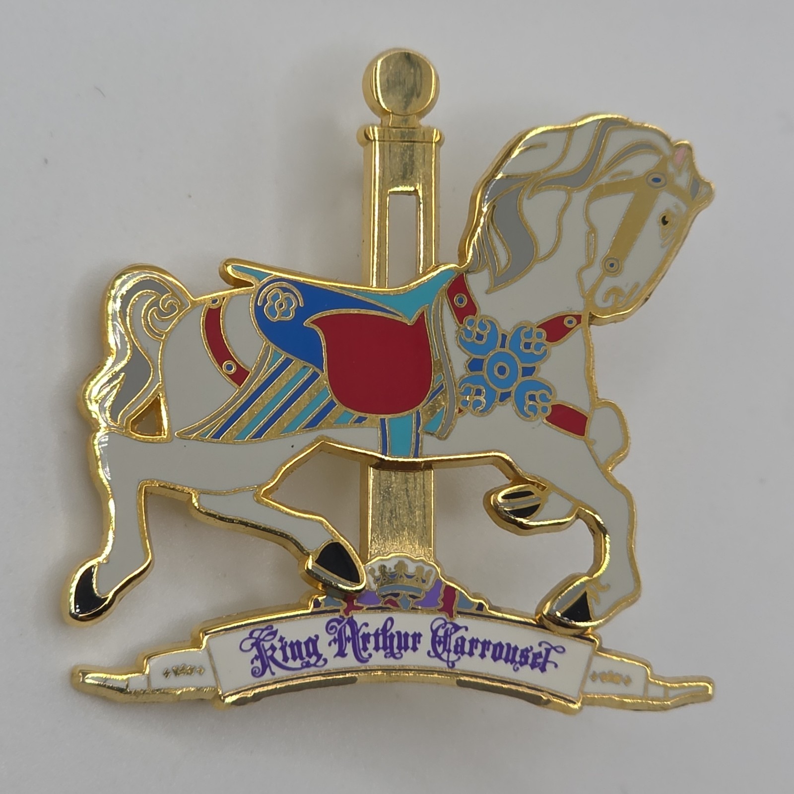 Disney DLR LE cast exclusive 3D slider pin King Arthur CAROUSEL HORSE 2003