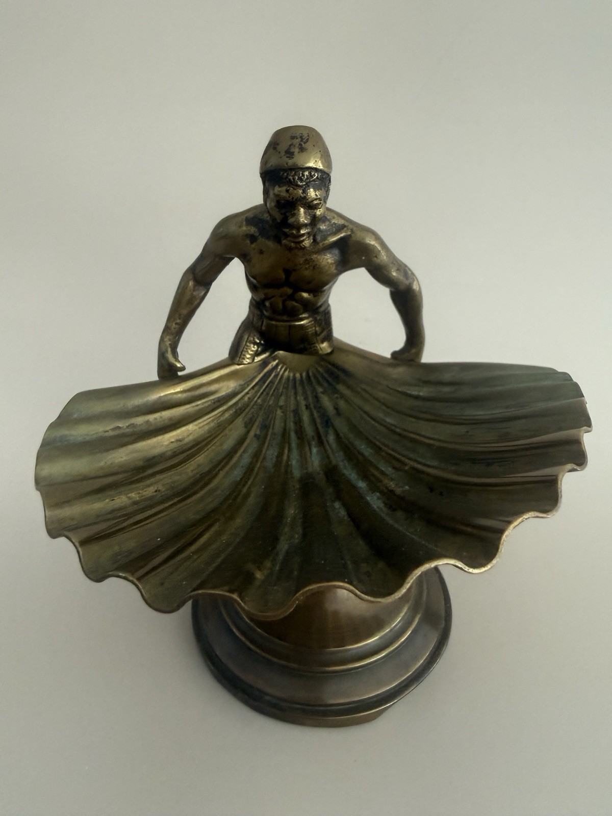 Vintage Cast Brass Art Deco Figural Shell Design Catch All