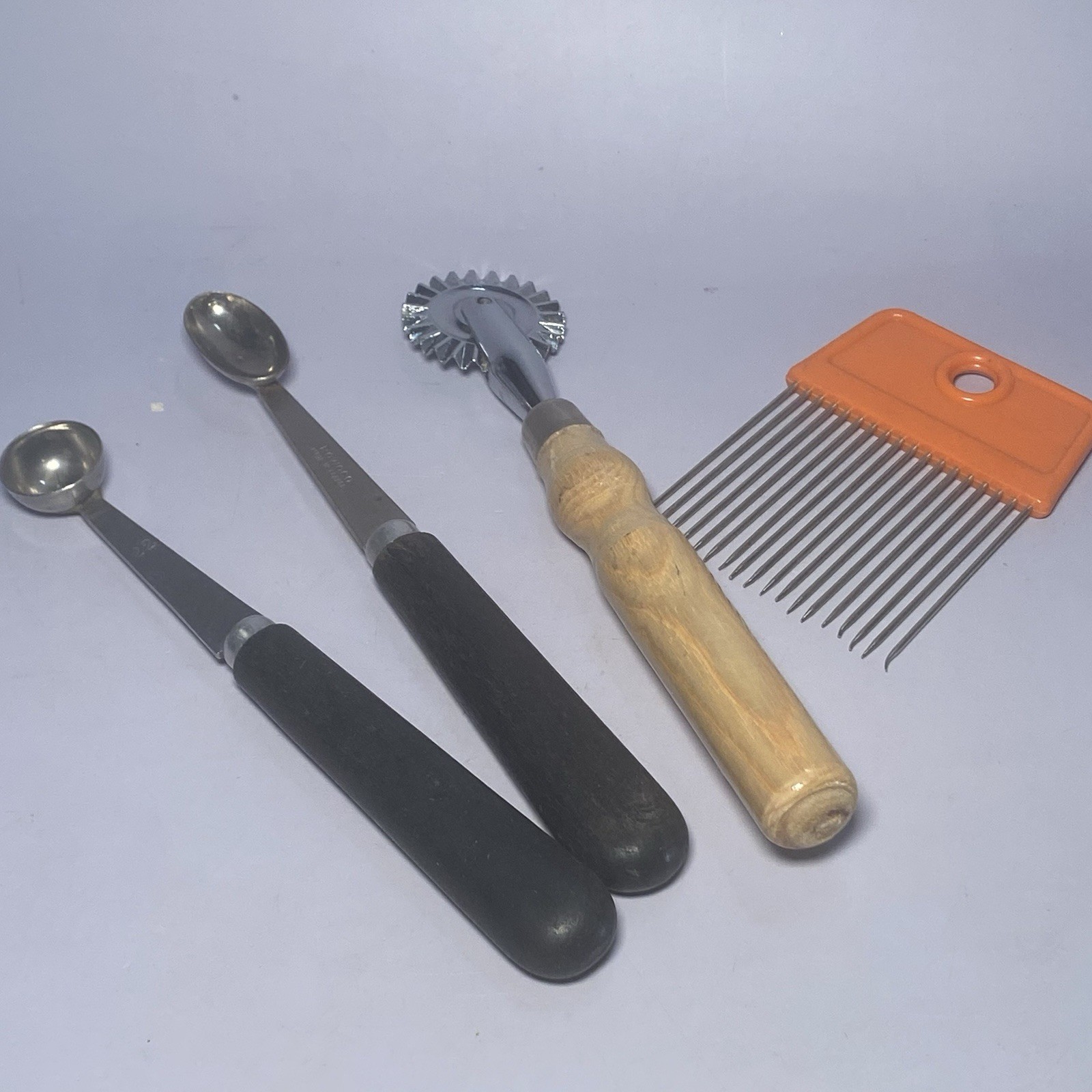 VINTAGE 1970’s VARIOUS KITCHEN UTENSILS- Wood Handles-Made In France VINTAGE 1970’s VARIOUS KITCHEN UTENSILS- Wood Handles-Made In France
