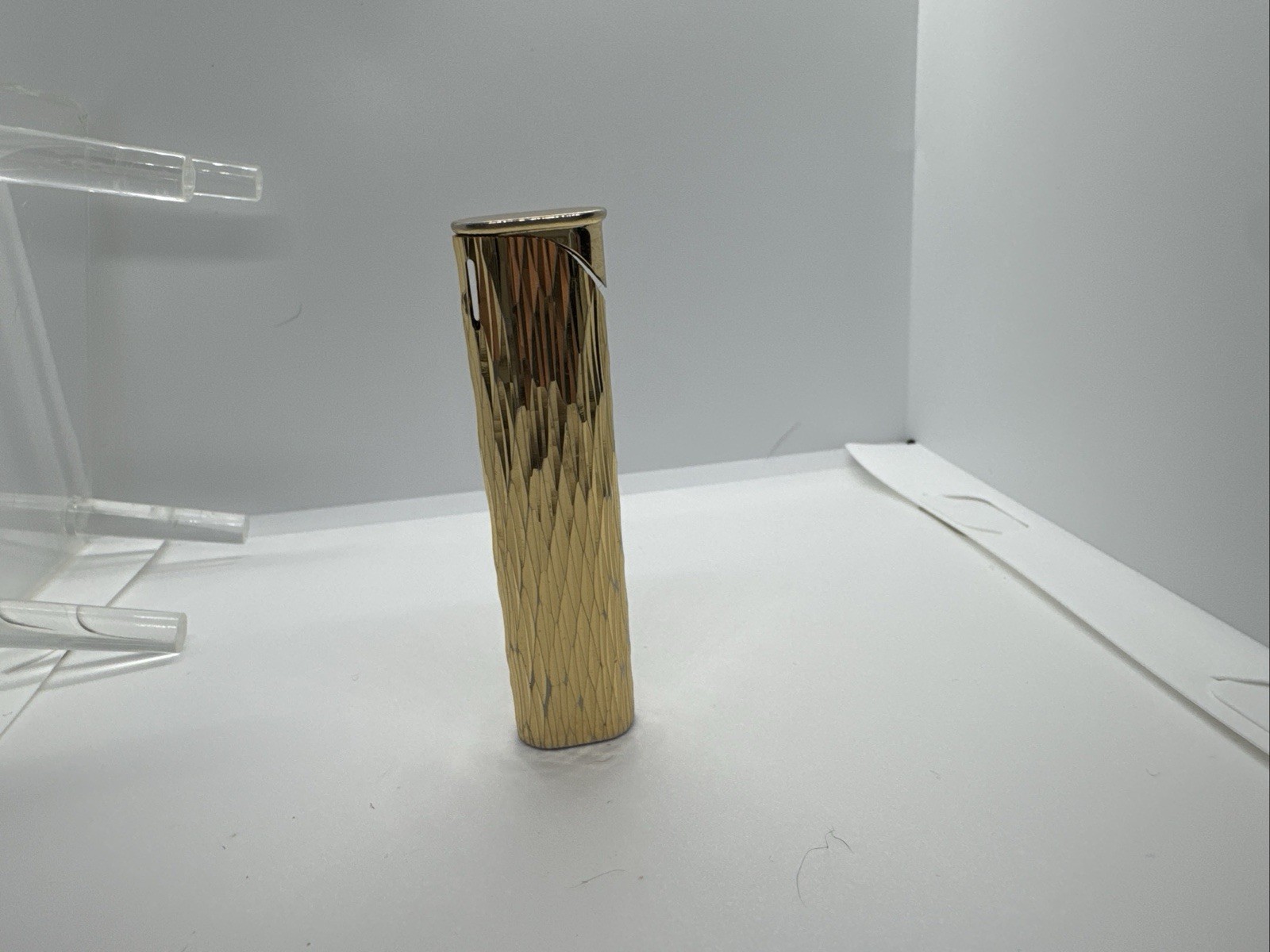 VINTAGE COLIBRI SLIM BUTANE LIGHTER GOLD TONE MADE IN JAPAN VINTAGE COLIBRI SLIM BUTANE LIGHTER GOLD TONE MADE IN JAPAN