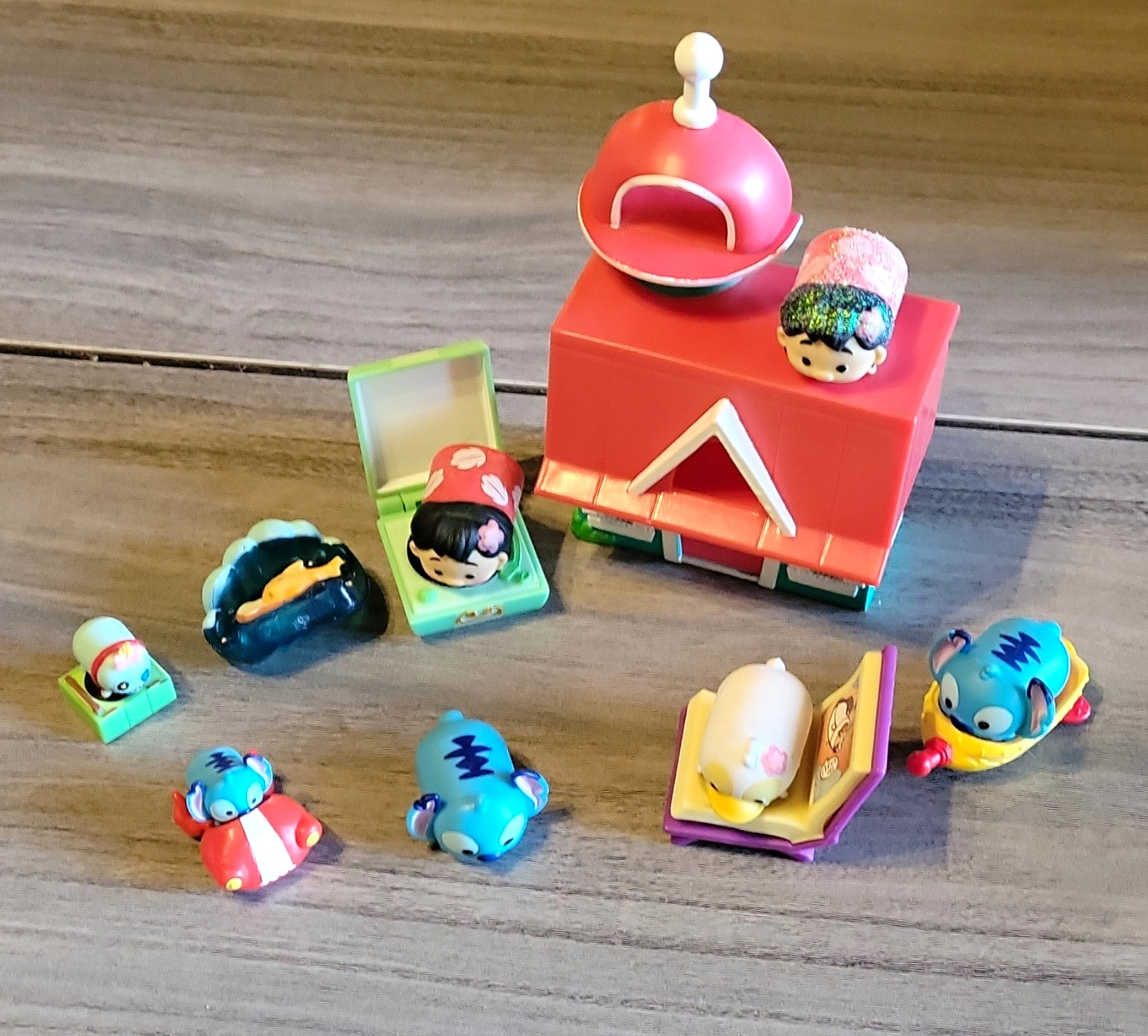 Disney Tsum Tsum Lot Stitch Sparkly Lilo Stitch Ugly Duckling W/Accessories