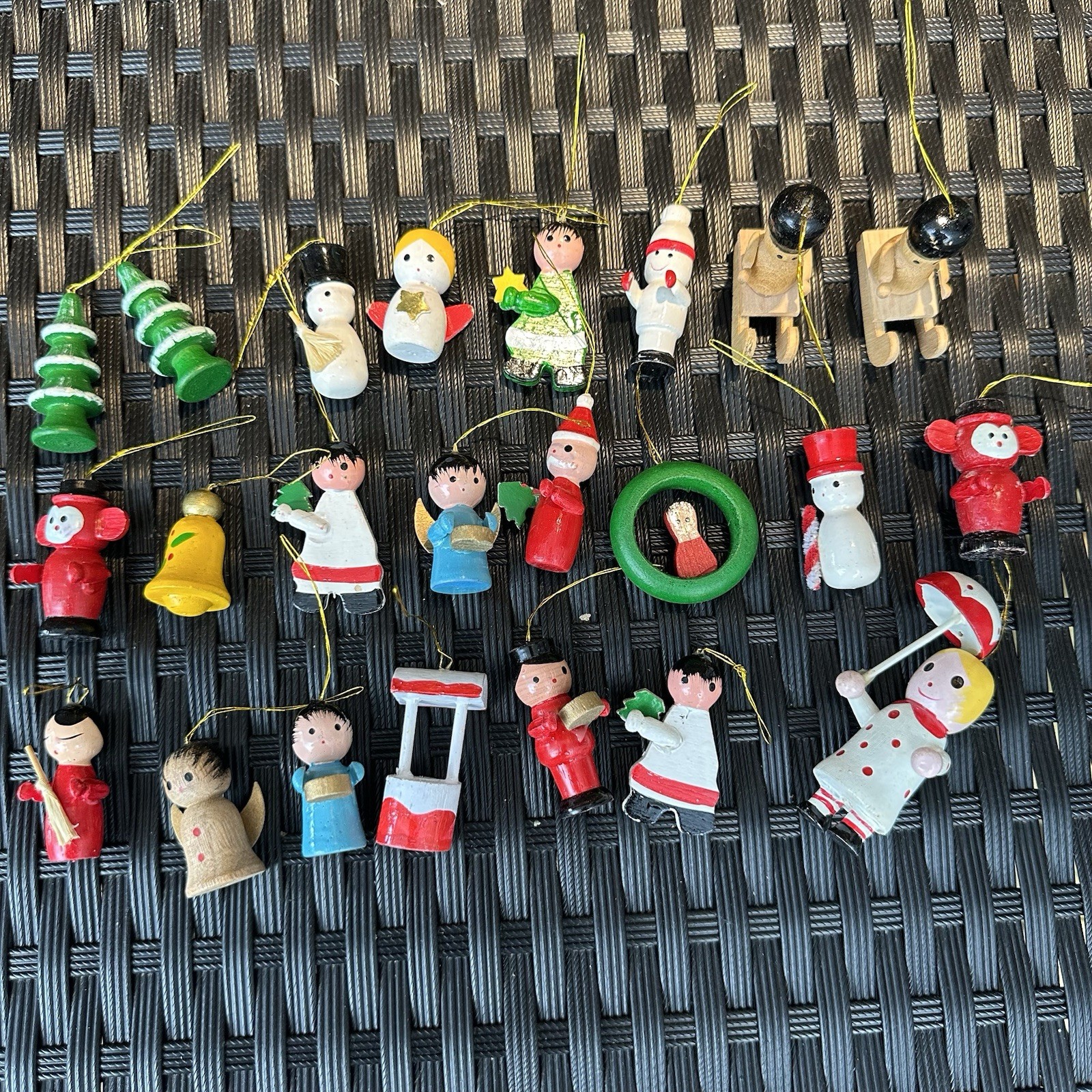 Vtg Wood Christmas Ornaments Lot Mini Hand Painted Wooden Holiday Figures Art Vtg Wood Christmas Ornaments Lot Mini Hand Painted Wooden Holiday Figures Art
