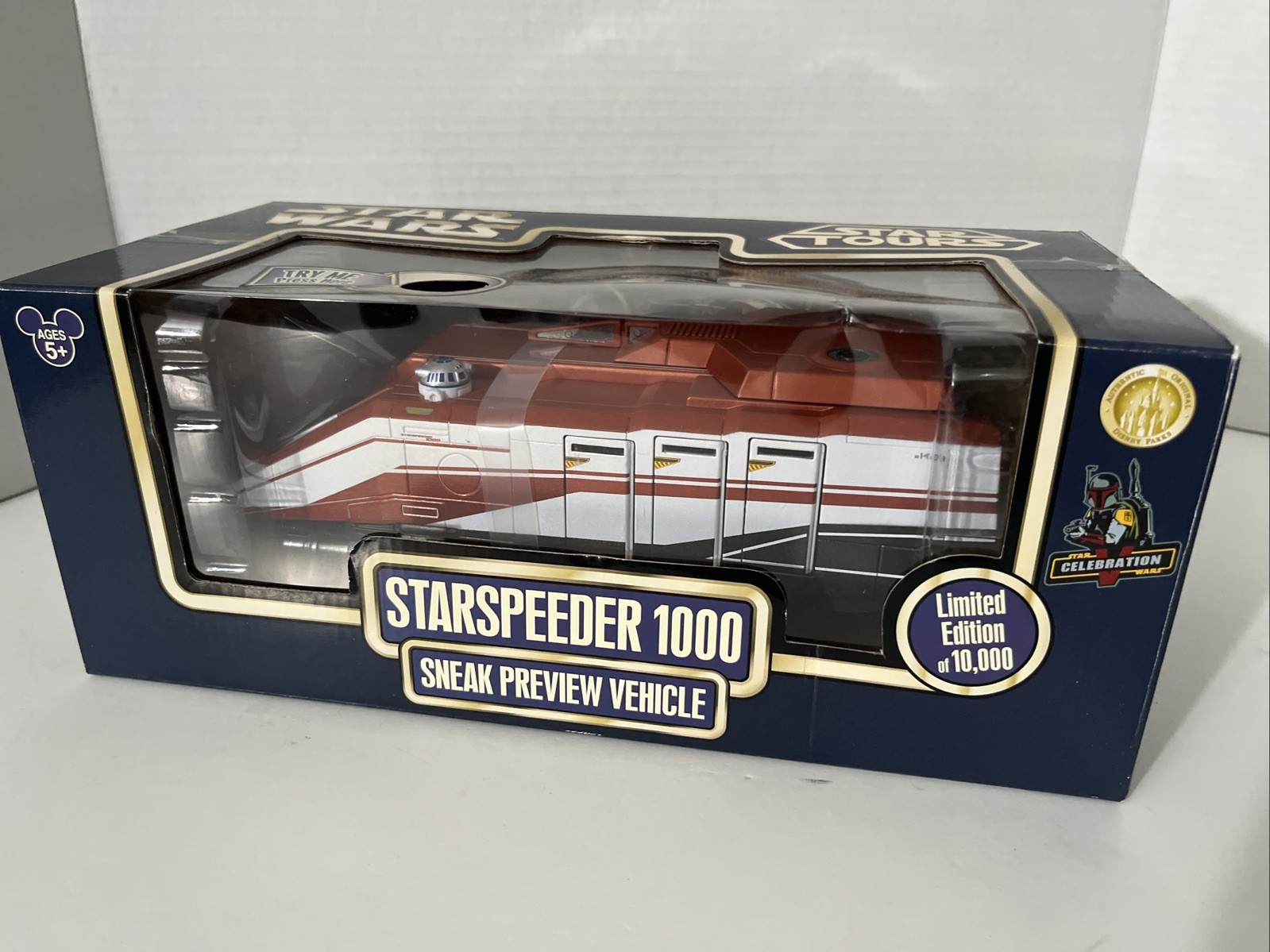 Disneyland Star Wars Star Tours Starspeeder 1,000 sneak preview vehicle LE Disneyland Star Wars Star Tours Starspeeder 1,000 sneak preview vehicle LE