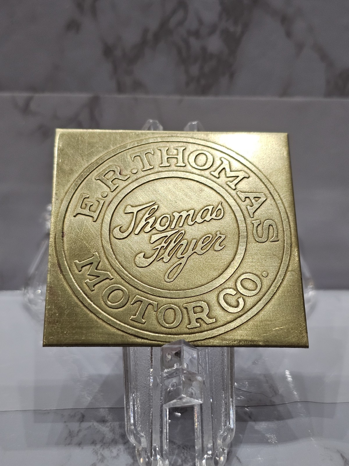 1907 Antique ER Thomas Flyer Motor Car Brass Emblem Draft Plate World Race Paris