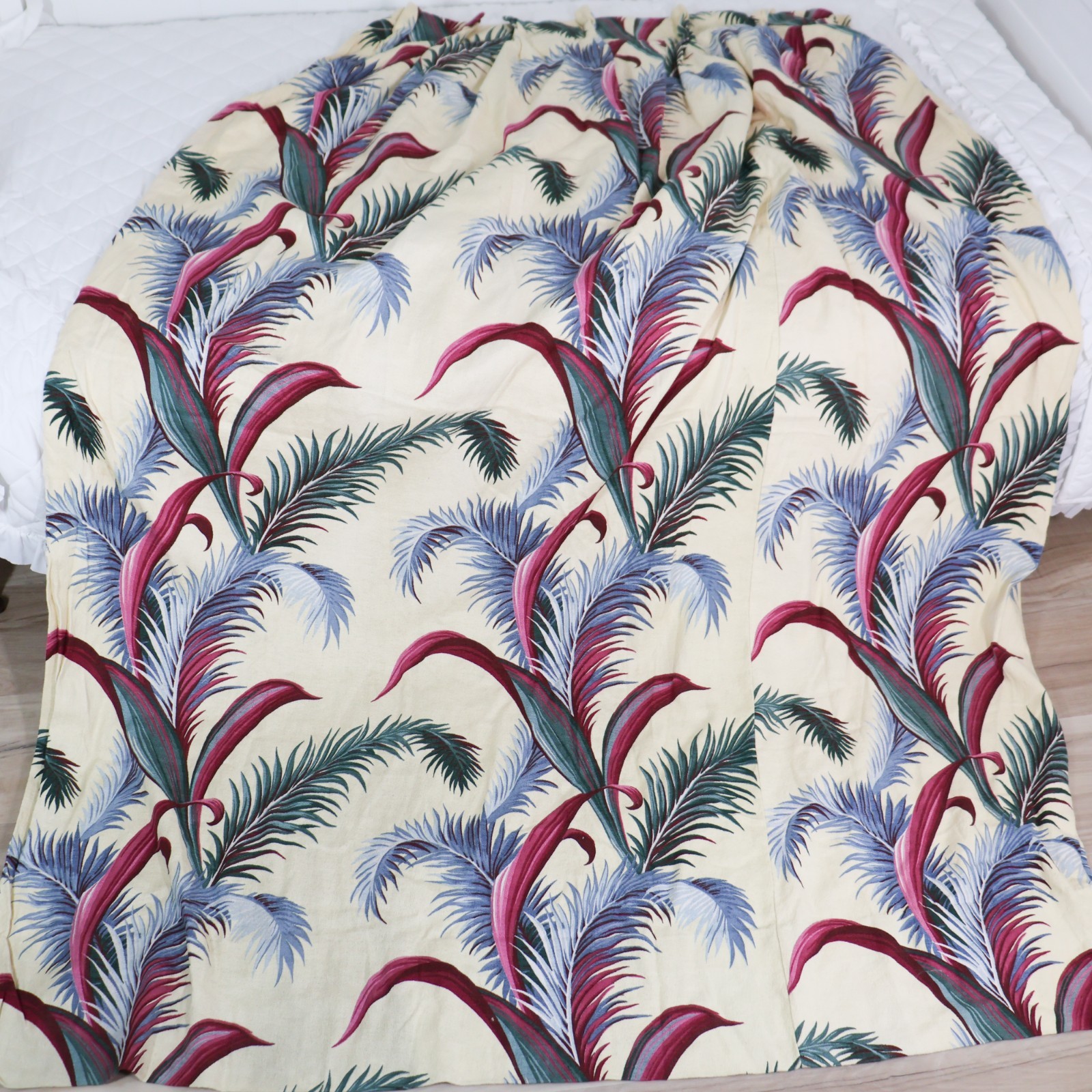 HUGE Vintage Barkcloth Drape Fronds on Butter Yellow Fabric 65x80 Curtain MCM