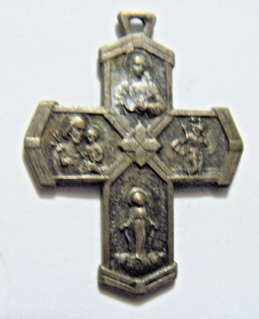1930s antique religious catholic Saints four ways cross pendant 55104