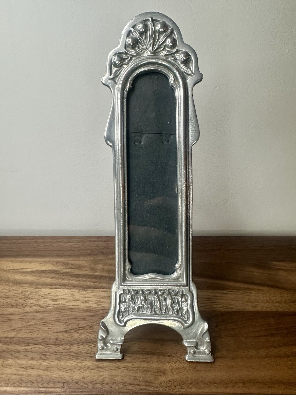 VTG 1988 Smithsonian Art Nouveau Pewter Picture Frame Tall Narrow Velvet Back