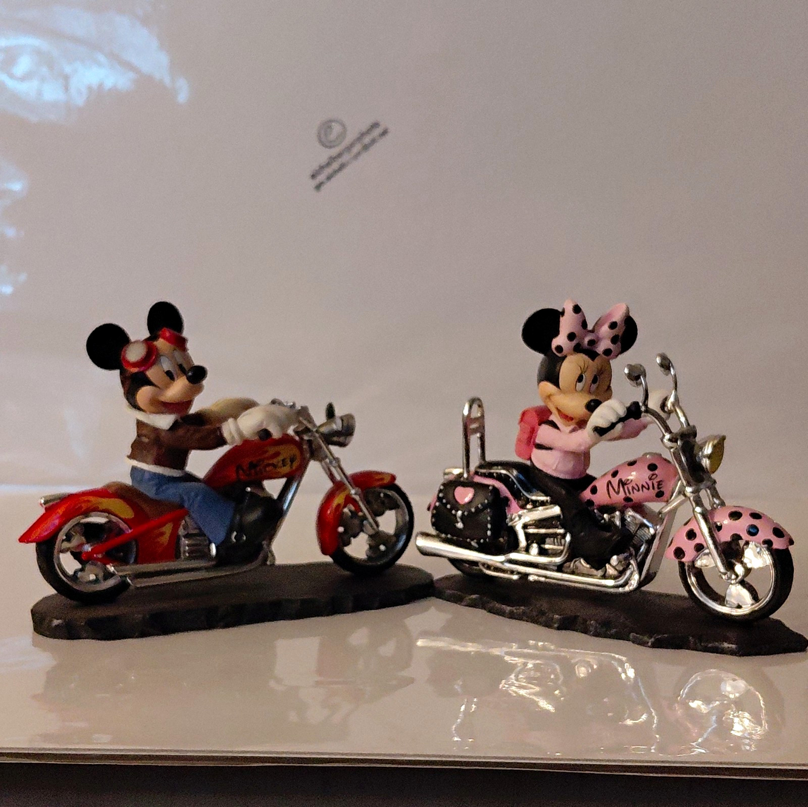 Disney Mickey & Friends Fun on the Open Road Figurines Mickey 17286 Minnie 6655