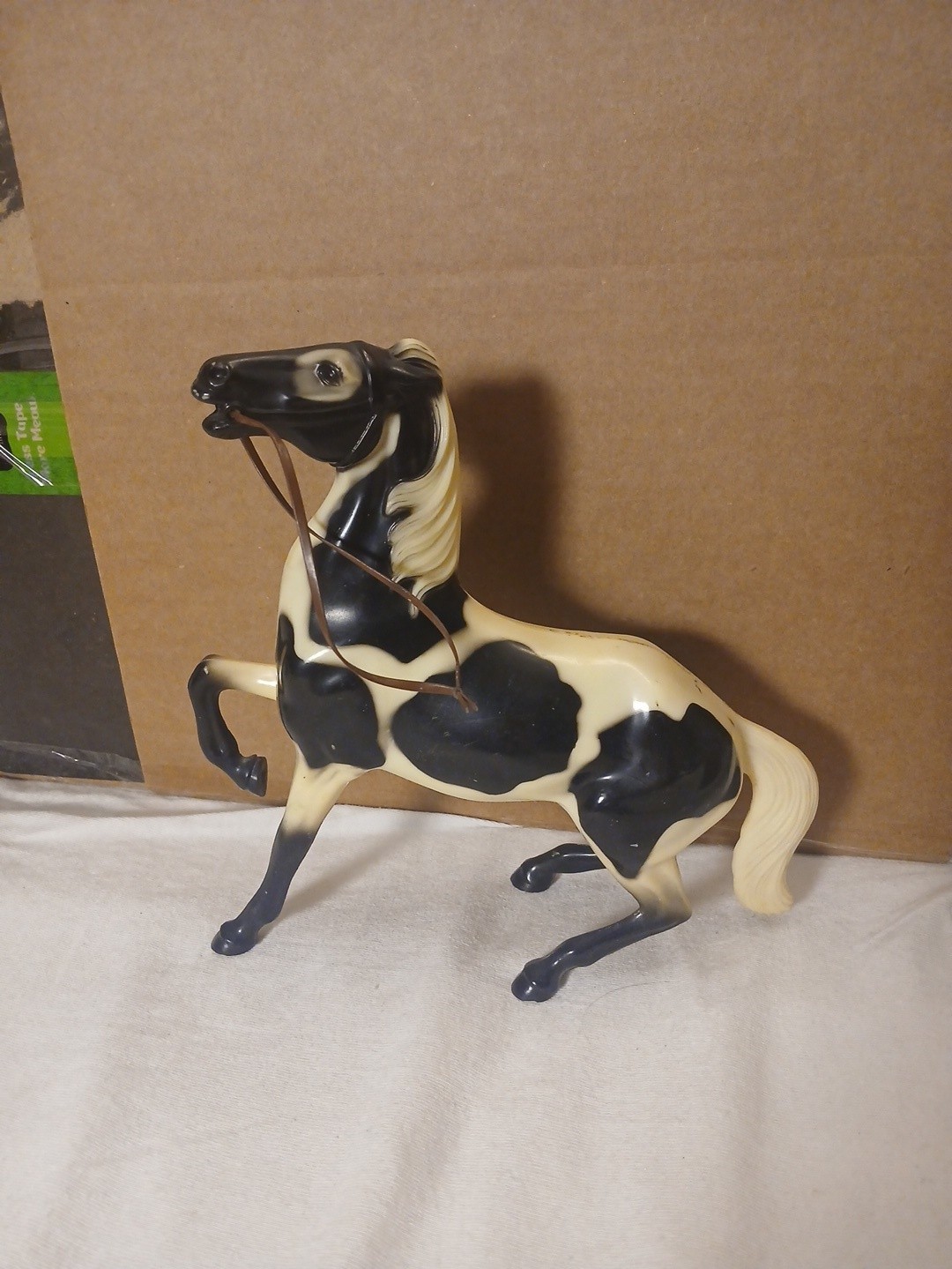 Hartland Western Horse semi rearing  Black White Heartland 8”