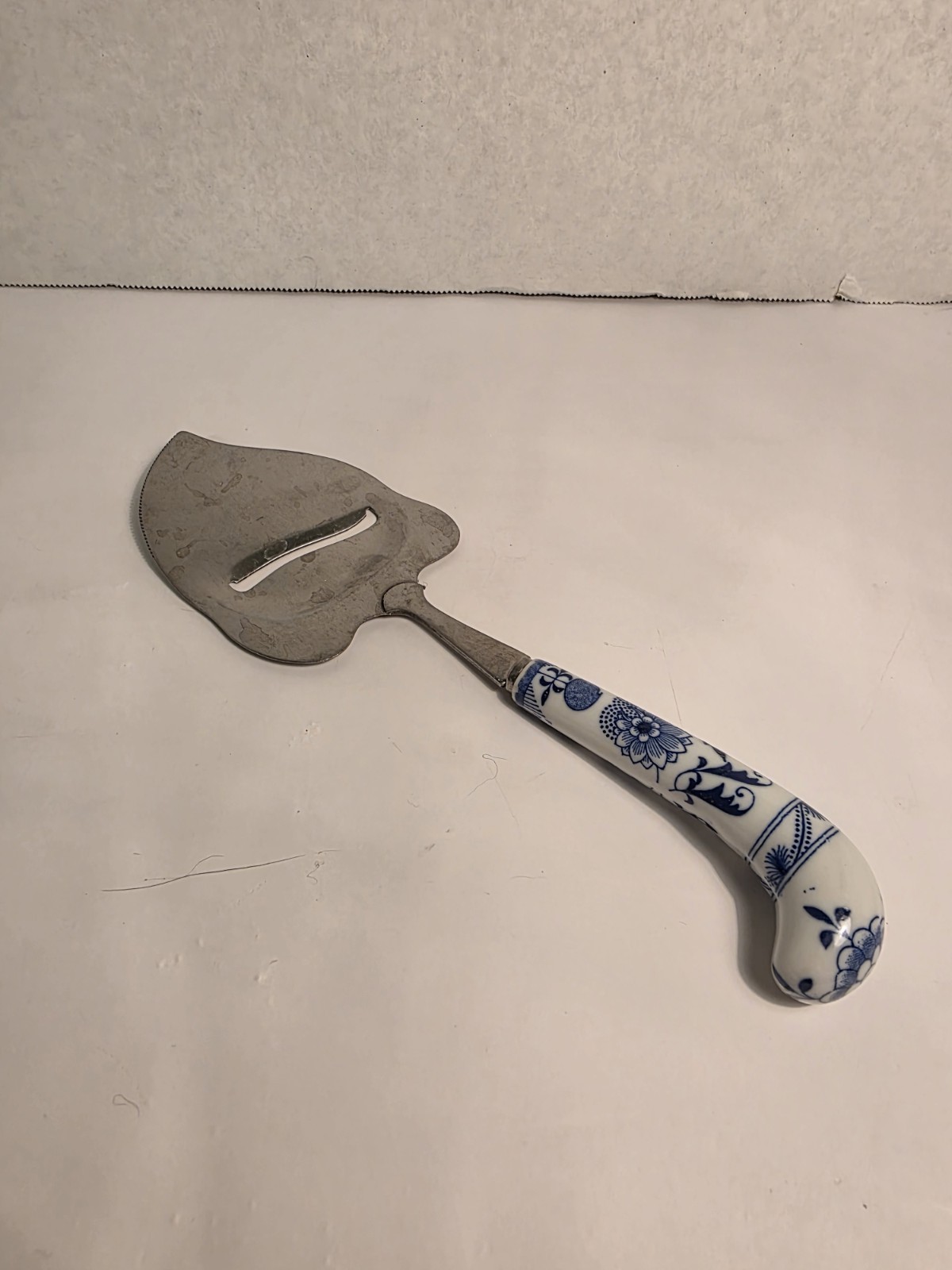 Vintage Delft Blue Porcelain Stainless Cheese Slicer Dutch Lot #880