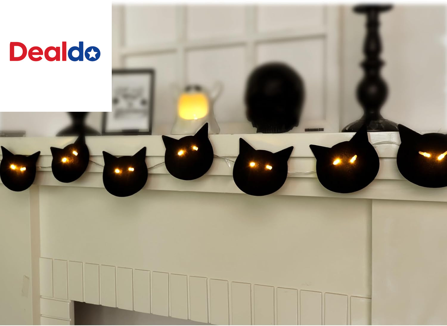 Cute Black Cats Halloween Garland: 1Pc Halloween Banner with LED Lights in Eyes,