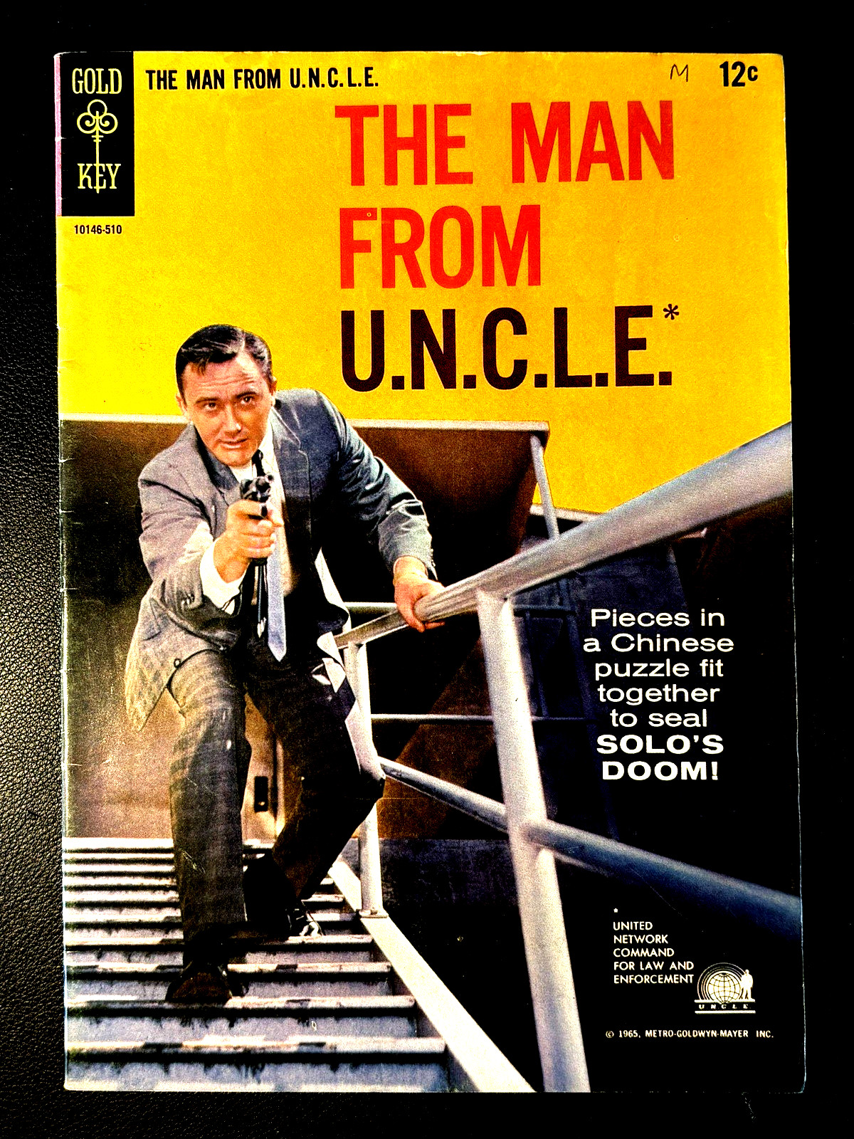 MAN FROM UNCLE #2 (10/65 6.5) 12c SILVER-AGE ROBERT VAUGHN PHOTO COVERS