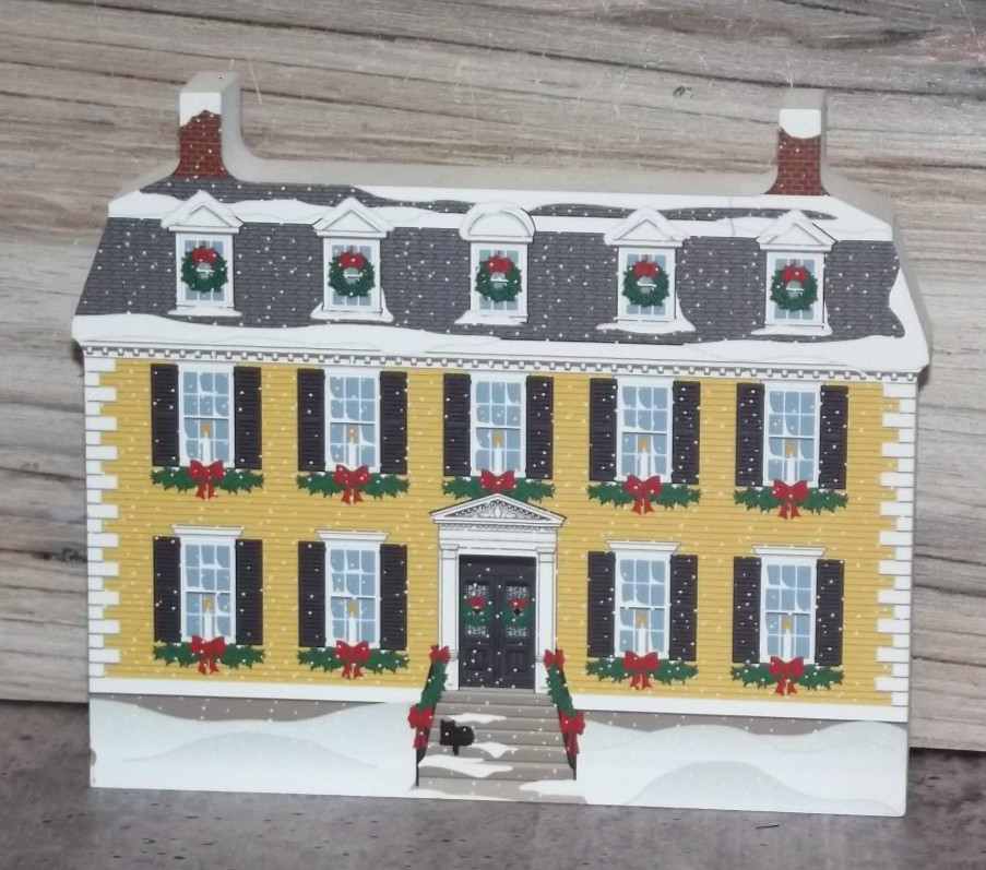 2025 Cat\'s Meow Salem Christmas Collection Cabot Endicott Low House B3