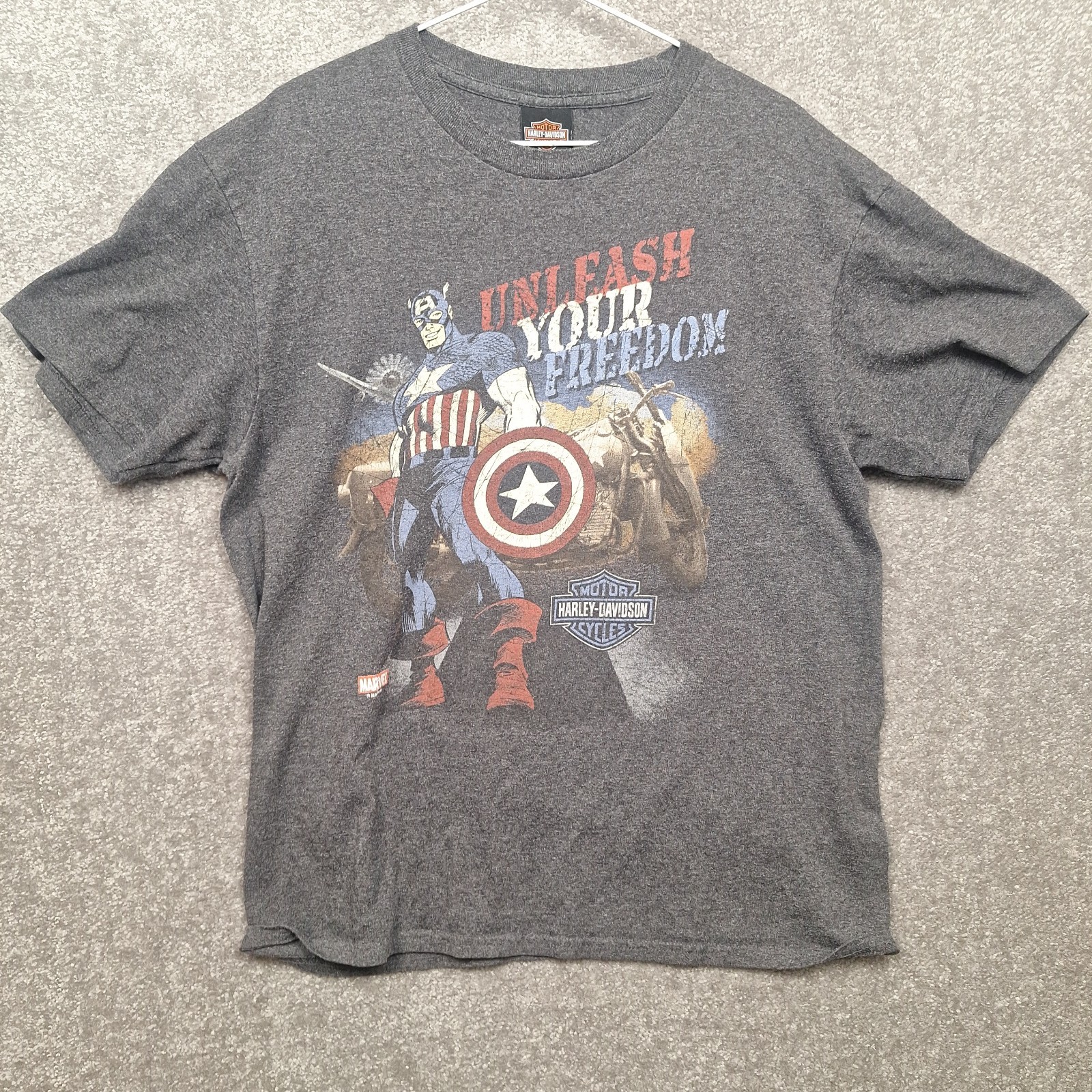 2018 Harley-Davidson Marvel Captain America Unleash Your Freedom Large T-Shirt