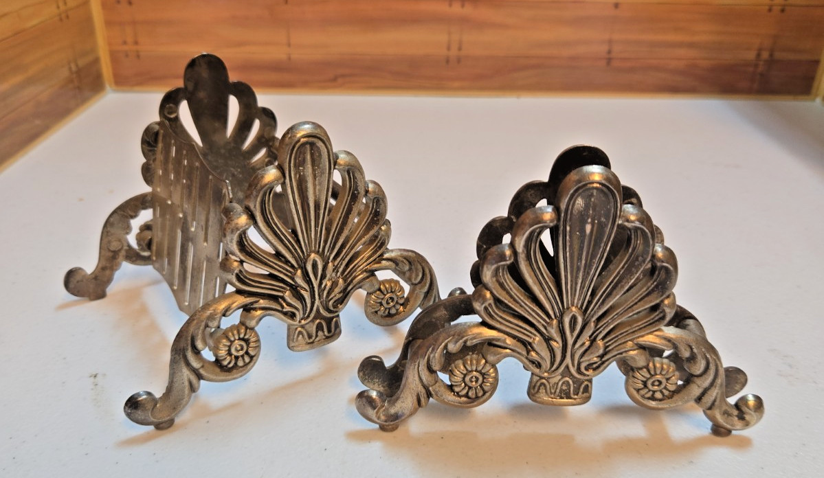 Vtg Elegance Silverplate Buffet Set 12-Slot Knife Rest & Napkin Holder; China