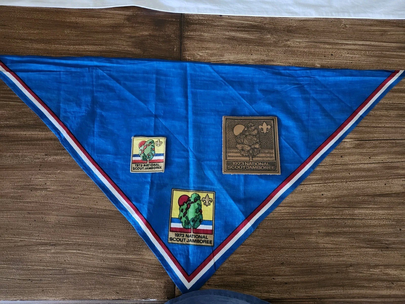 Boy Scouts,nice neckerchief from the 1973 Nat Jamboree,plus patches. See pics.