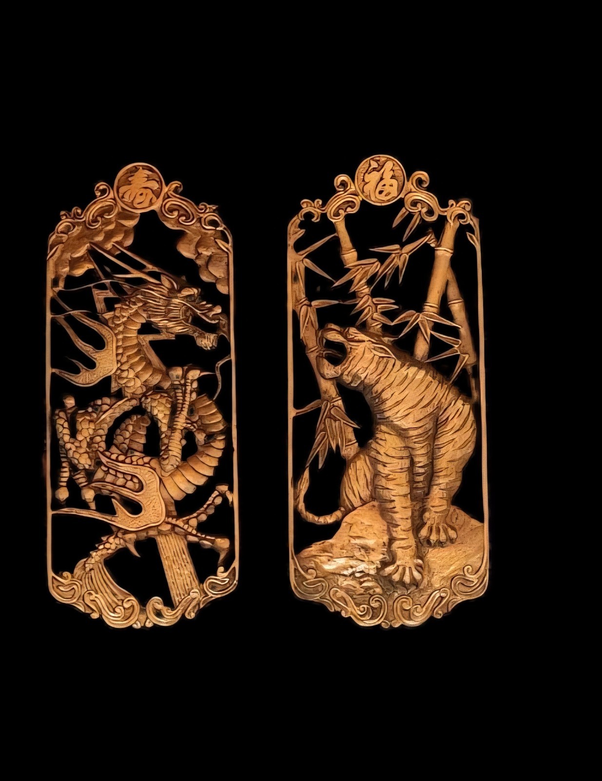 Vintage MCM Asian Brass Tiger-Dragon Yin-Yang wall Hanging Plaque 13\