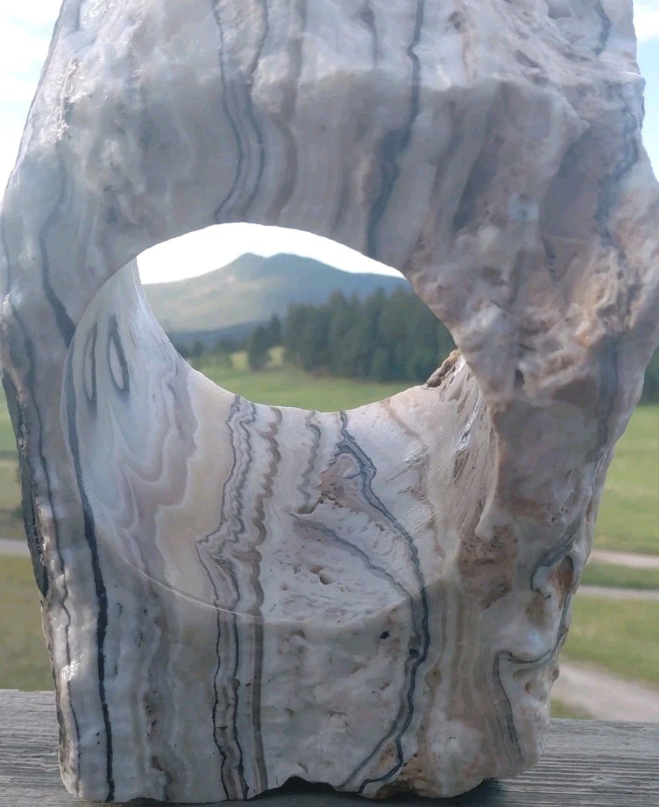 13.25Lb Zebra Calcite W CORED 4\